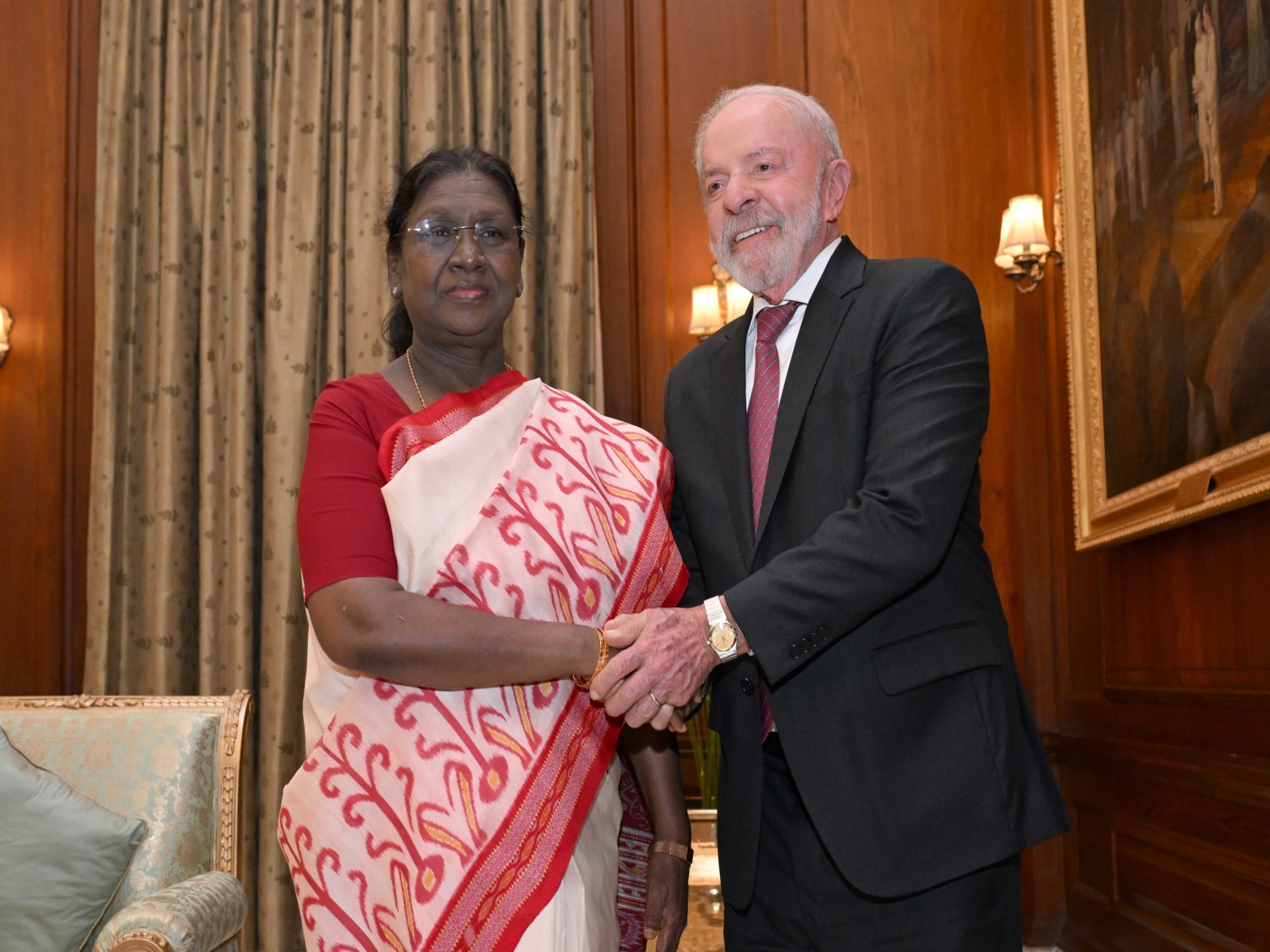  President Droupadi Murmu received Luiz Inacio Lula da Silva, President of Brazil, at the Rashtrapati Bhavan  (Photo/PIB)