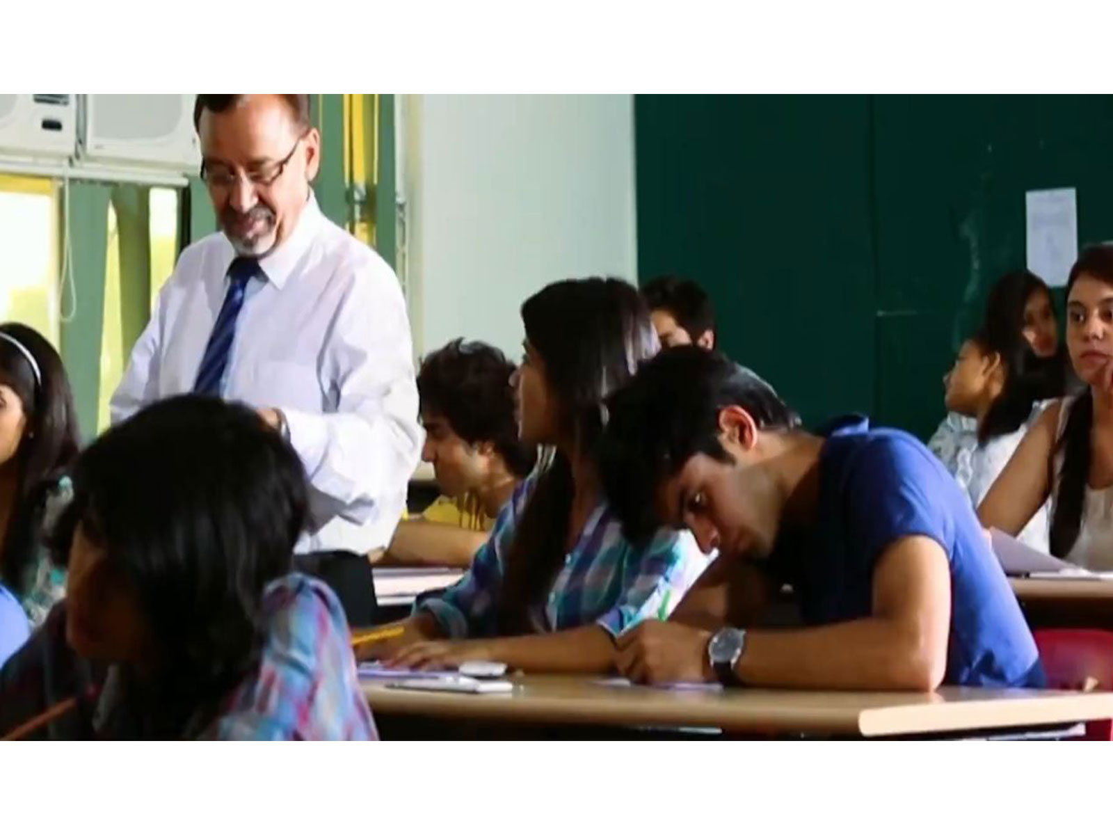Students giving their exams (Photo: x/@narendramodi)