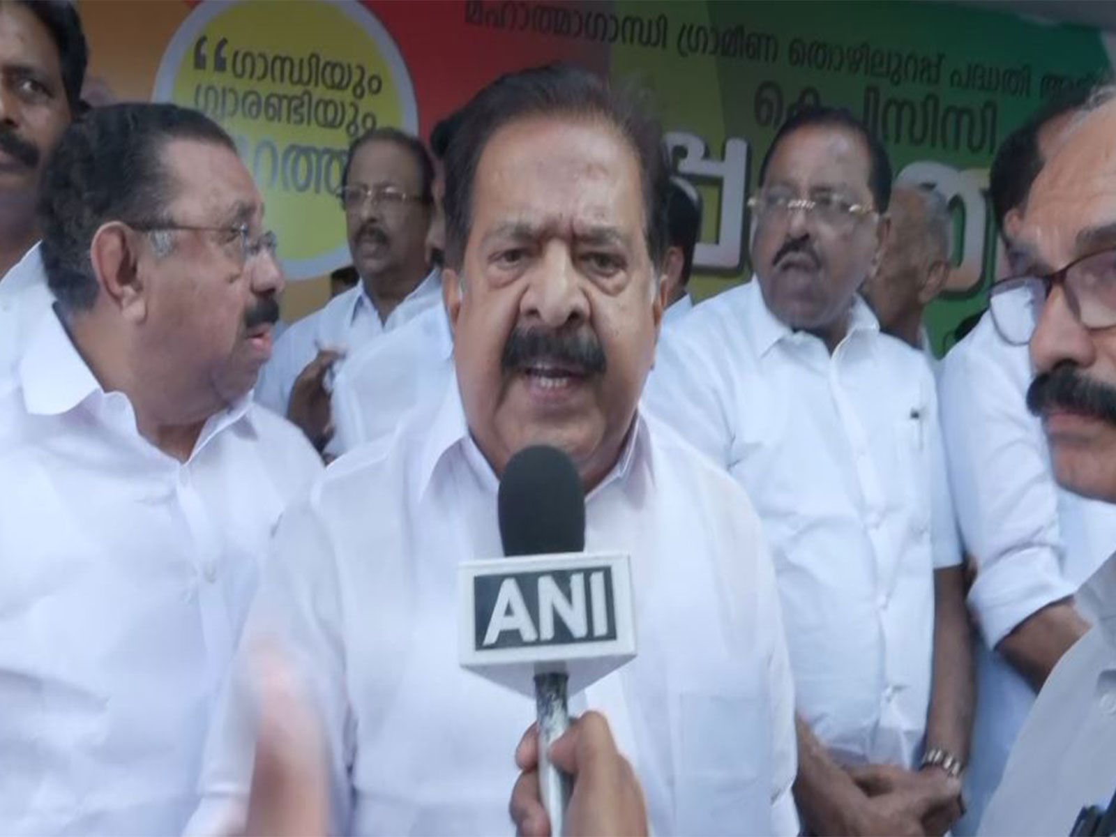 Congress leader Ramesh Chennithala (Photo/ANI)