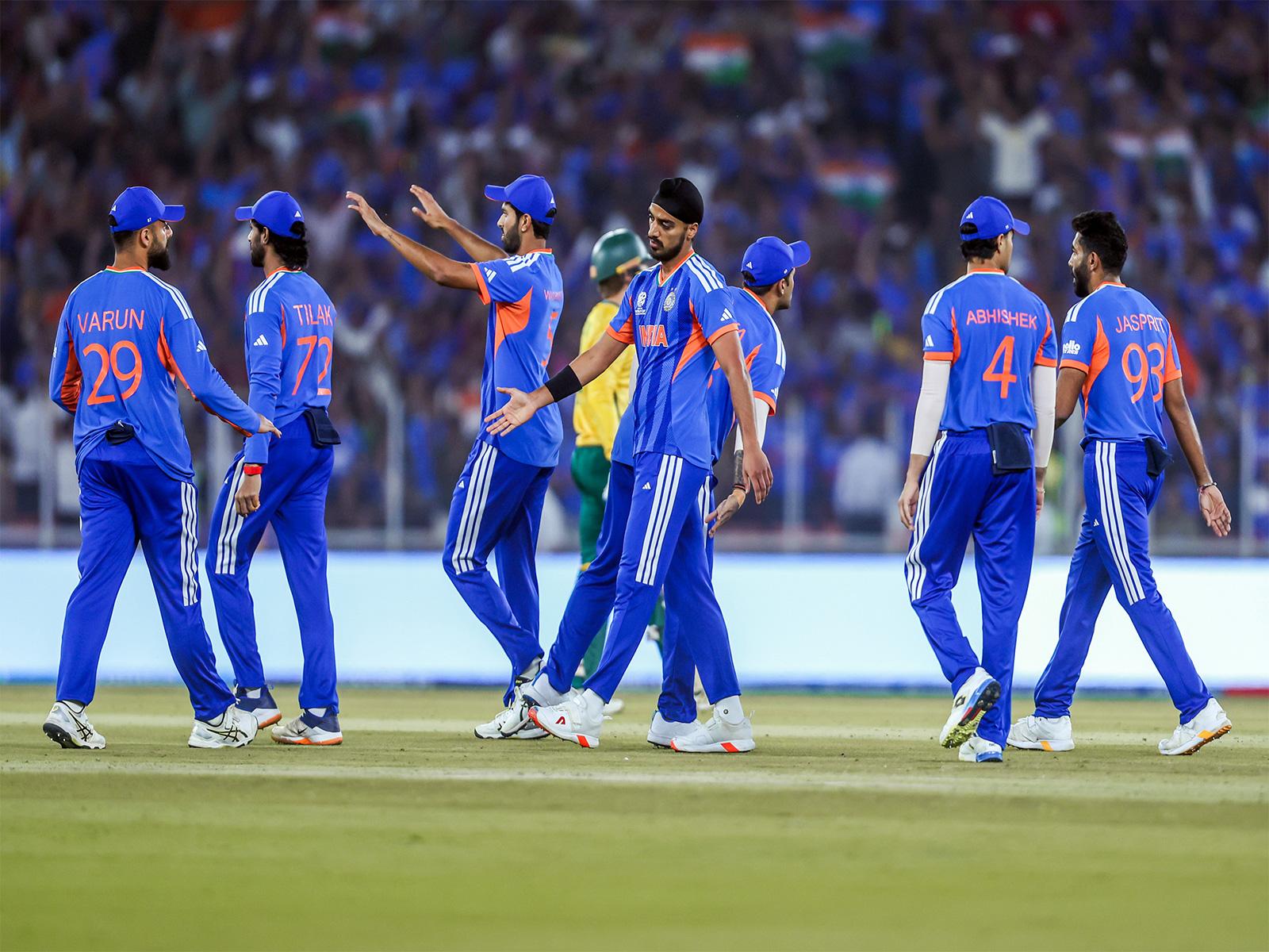 Team India players celebrating (Photo: ANI)