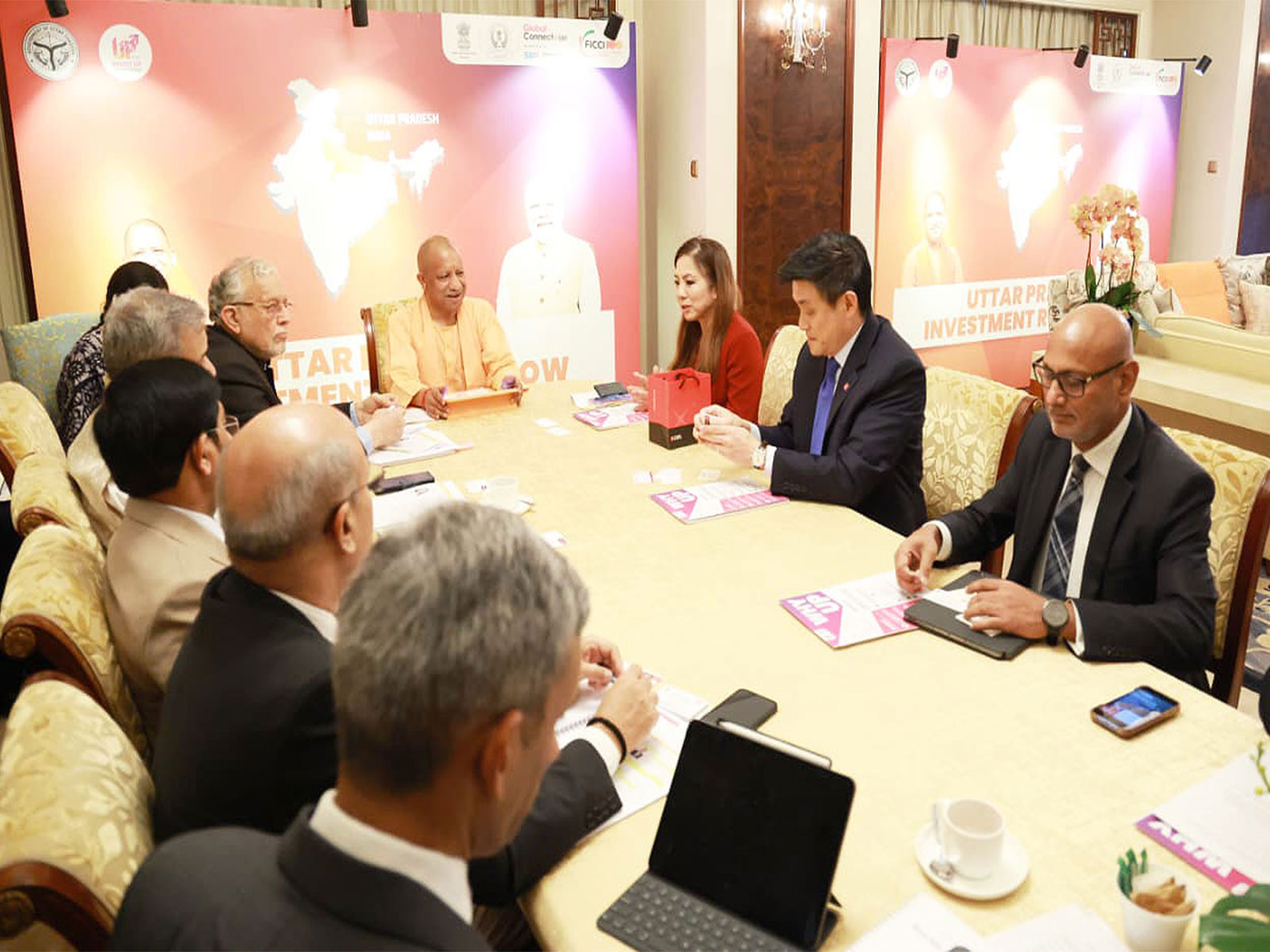 CM Yogi meets DBS Bank CEO (Photo/X@myogiadityanath)