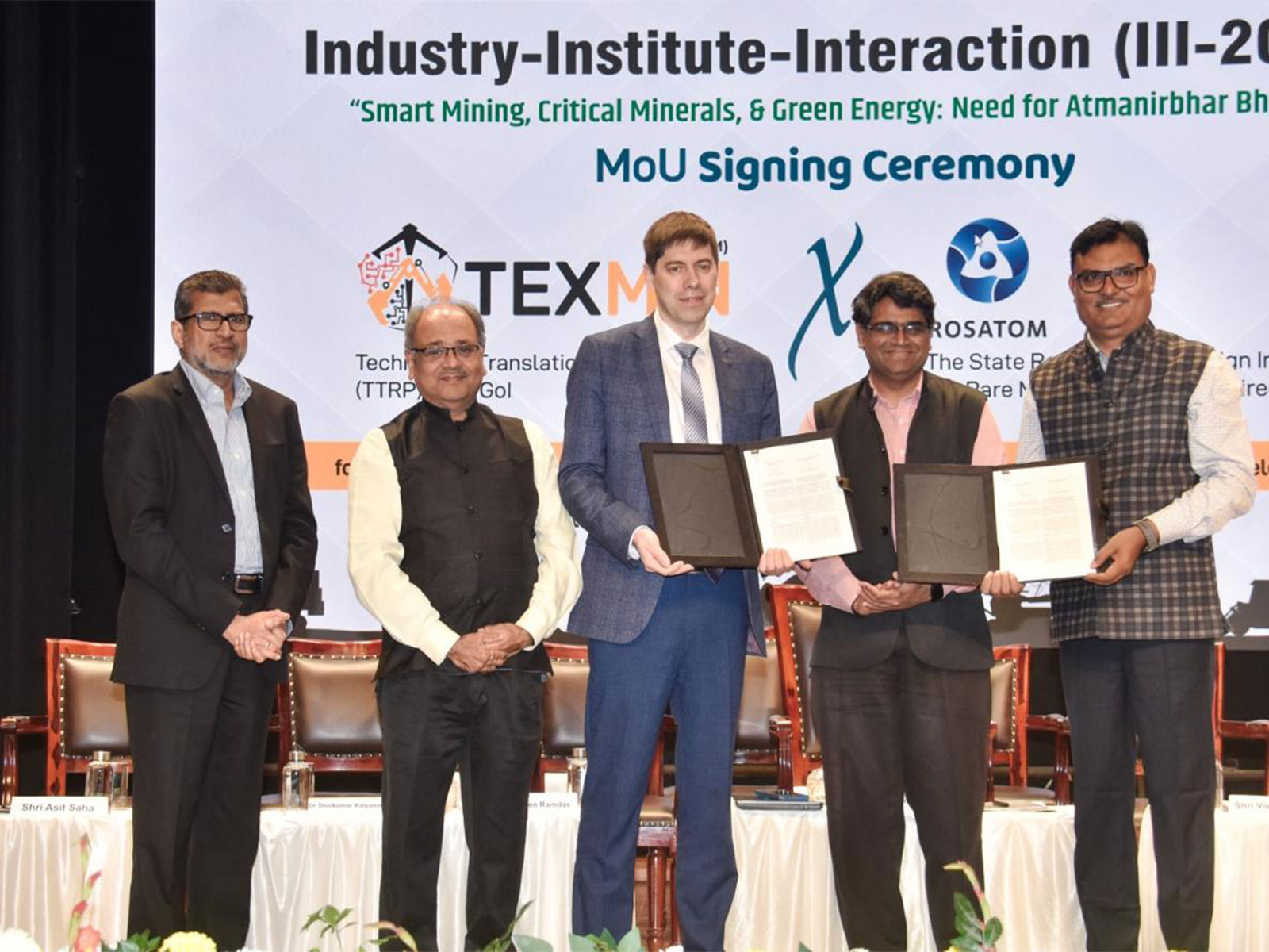 India's TEXMiN, Russia's GIREDMET sign pact (Photo/ANI)