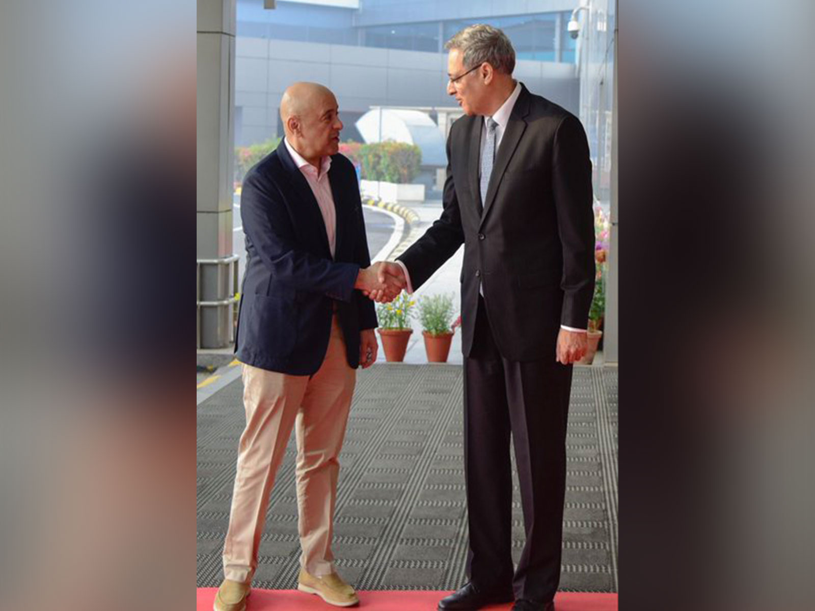 Secretary General of the Gulf Cooperation Council (GCC) Jasem Mohammad Al Budaiwi has arrived in India(Photo/@MEAIndia)