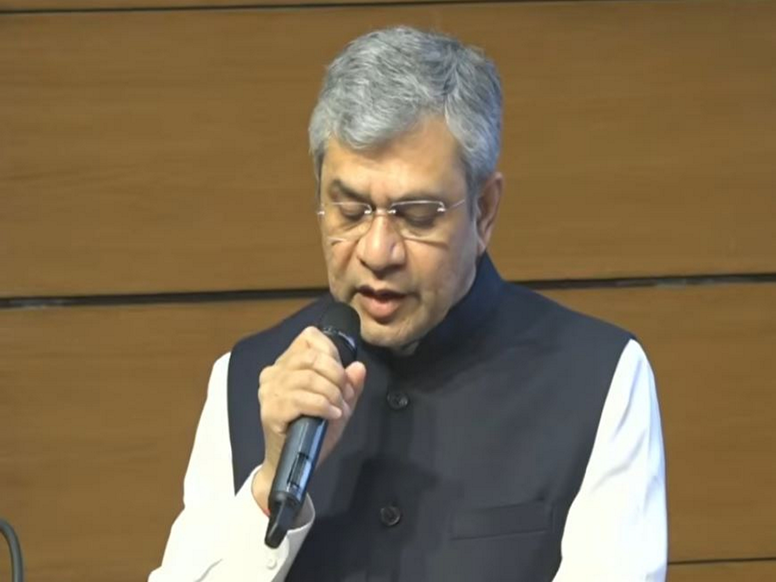 Union Minister Ashwini Vaishnaw. (Photo: PIB)