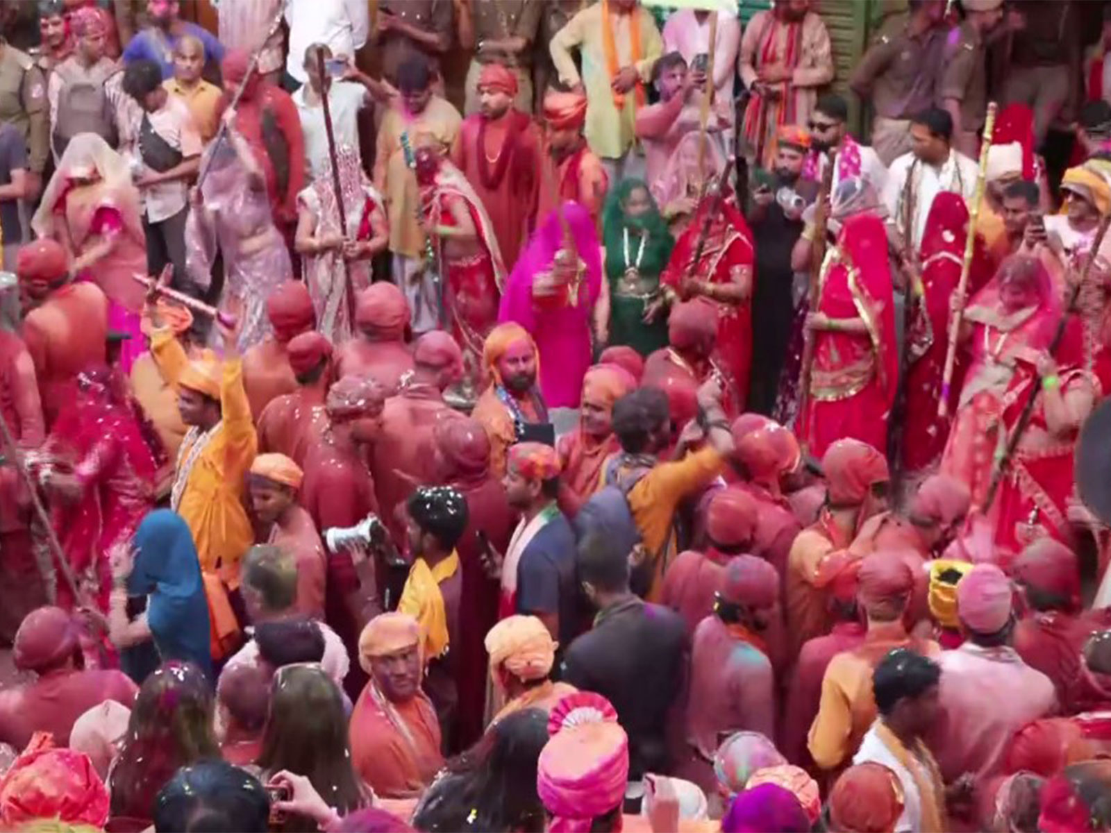 Lathmar Holi festivities begin in Barsana and Mathura (Photo/ANI)