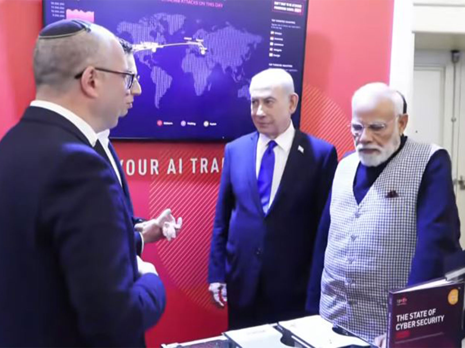 PM Modi and Israeli PM Netanyahu attends technology and innovations exhibition (Photo/DD)