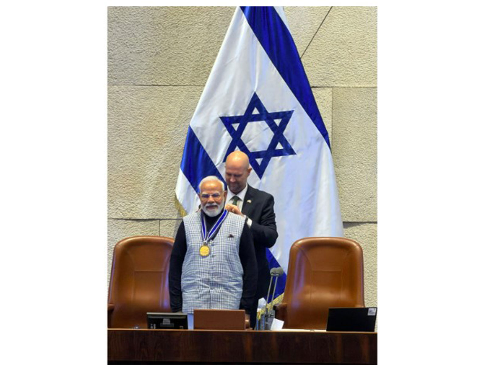 Prime Minister Narendra Modi being conferred 'Speaker of the Knesset Medal' (Photo/ANI)