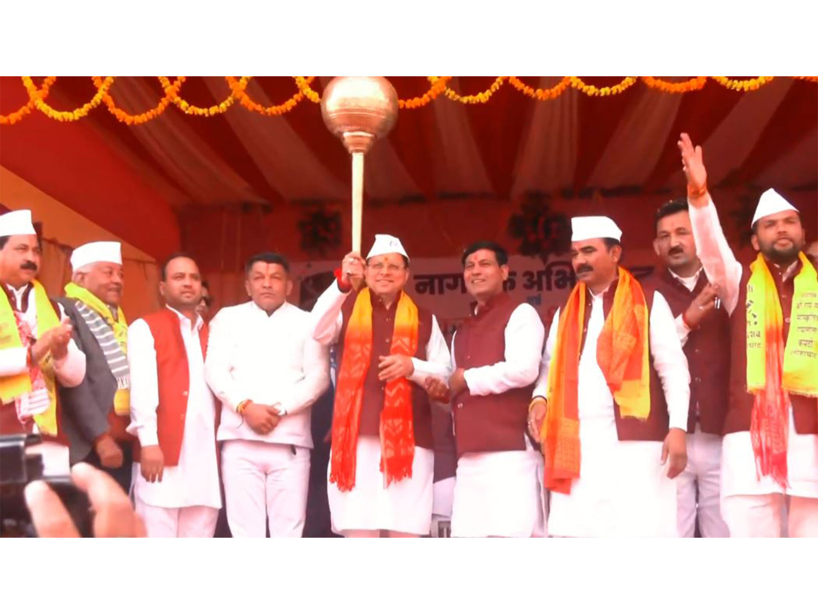 CM Pushkar Singh Dhami joins Kali Kumaon Holi Rang Mahotsav (Photo/ANI)