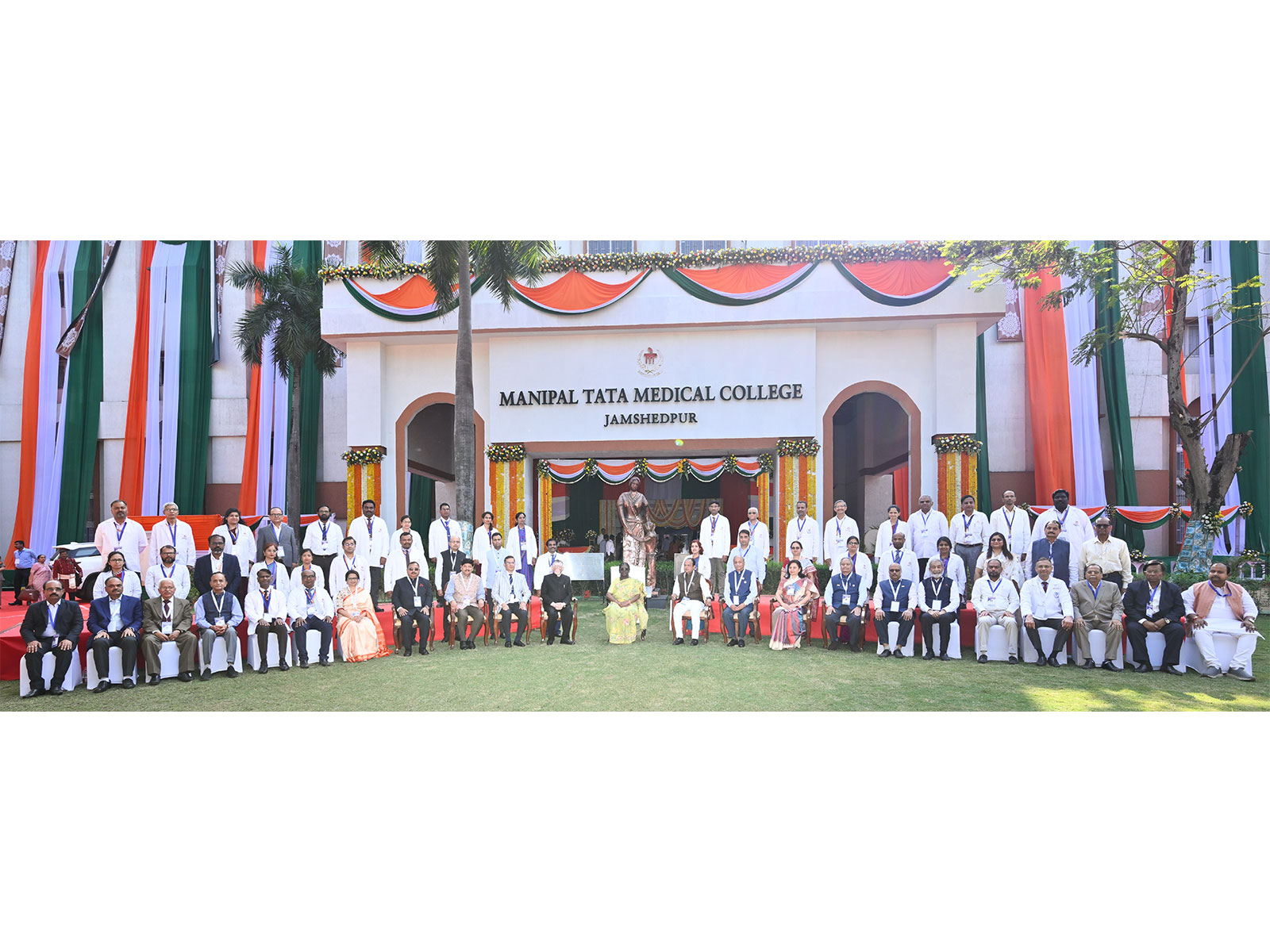 Hon'ble President of India, Smt. Droupadi Murmu at Manipal Tata Medical College (MTMC), Jamshedpur, a premier constituent unit of the Manipal Academy of Higher Education (MAHE)