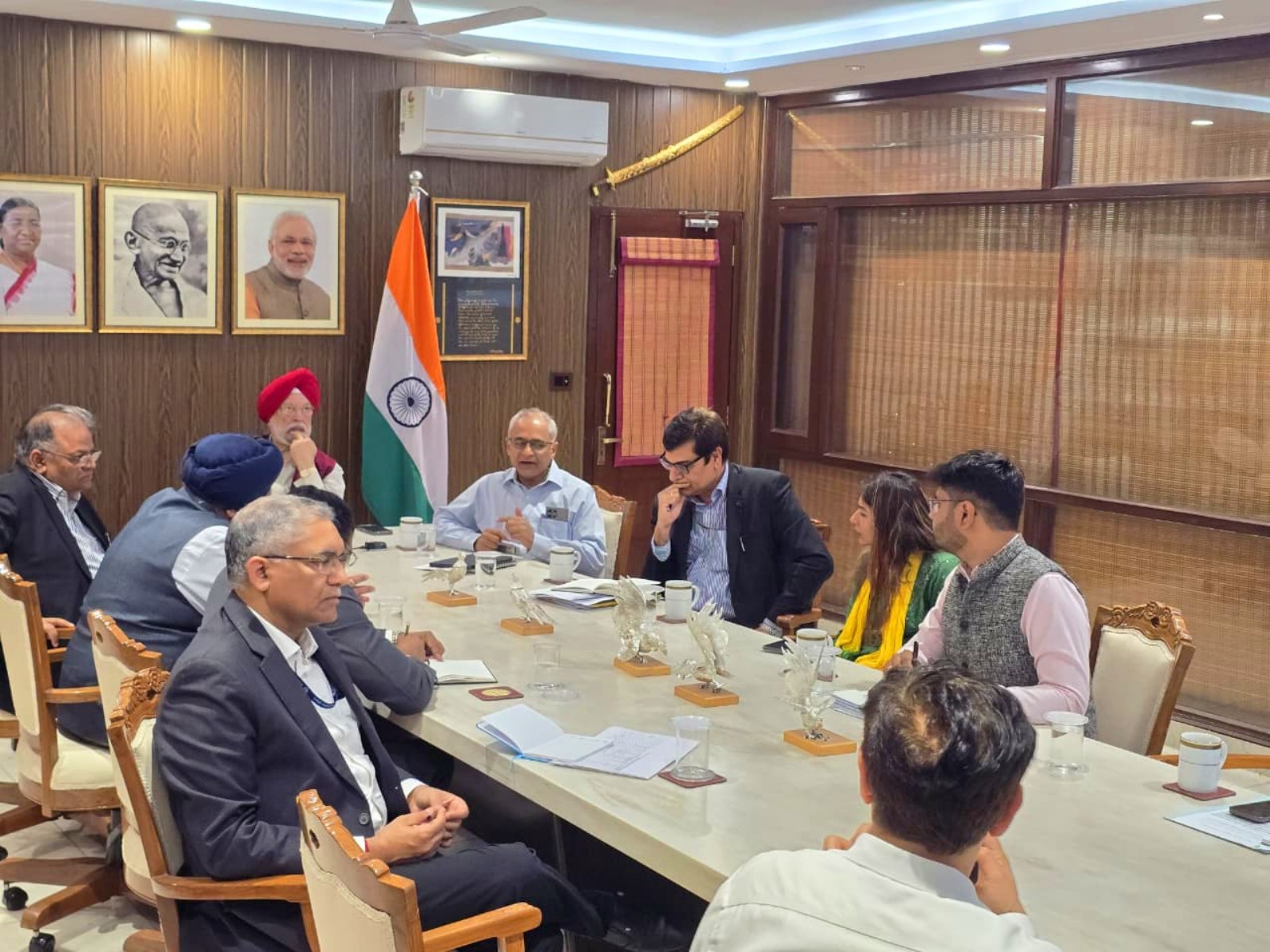 Minister of Petroleum & Natural Gas Hardeep Puri reviews supply situation for crude oil, LPG, and other petroleum products with senior officials from the Ministry and PSUs (Image: X/@PetroleumMin)
