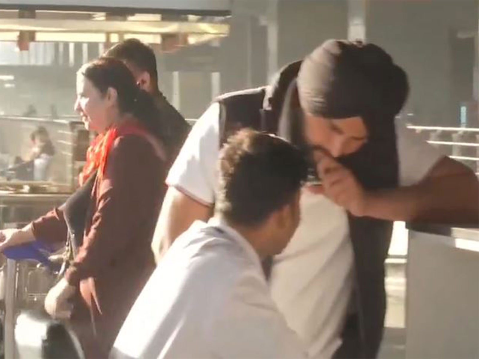 Visuals of passengers at the IGI Airport Delhi (Photo/ANI)