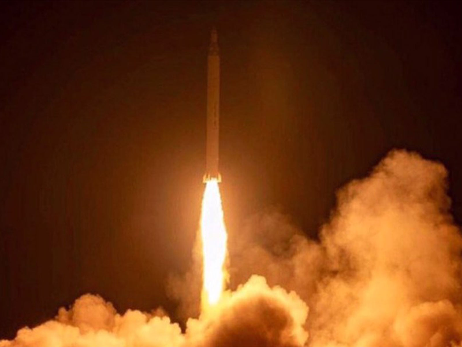 IRGC launches missile strikes at Israel-US assets (Photo/Iran State Media)