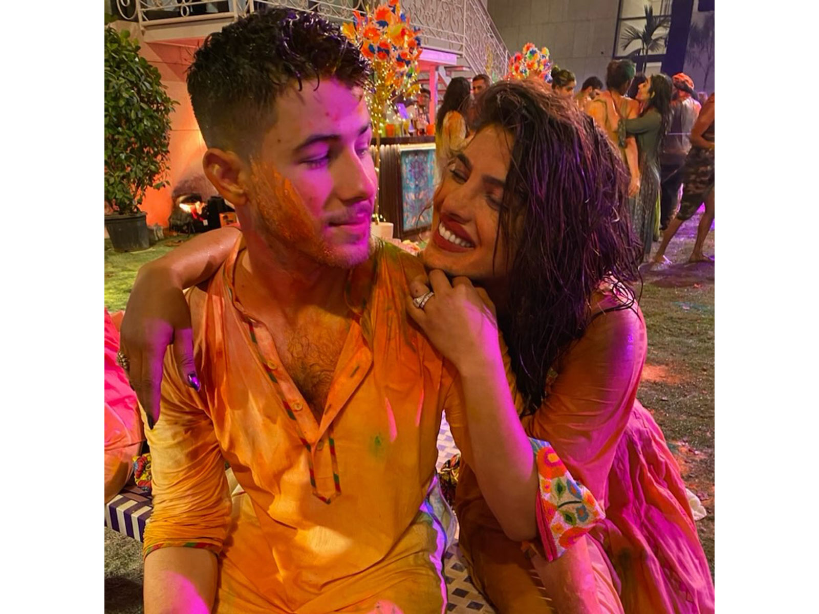 Nick Jonas with wife Priyanka Chopra (Photo/instagram/@nickjonas)