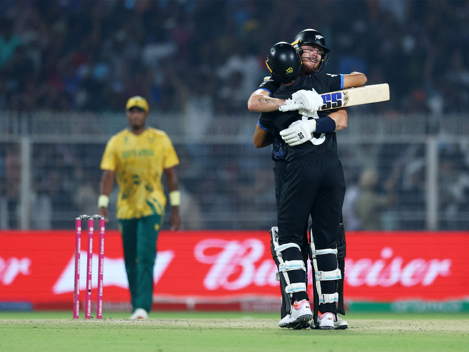 Finn Allen and Rachin Ravindra celebrating. (Photo: Reuters)