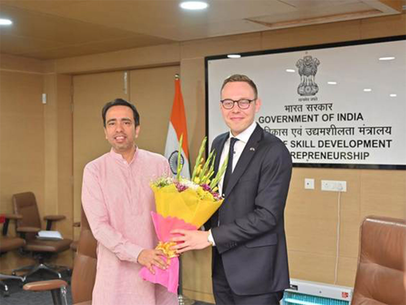 Jayant Chaudhary, Minister of State (Independent Charge) for Skill Development (Photo/Ministry of Skill Development and Entrepreneurship) and Entrepreneurship and Minister of State for Education, Government of India met Matias Marttinen, Minister of