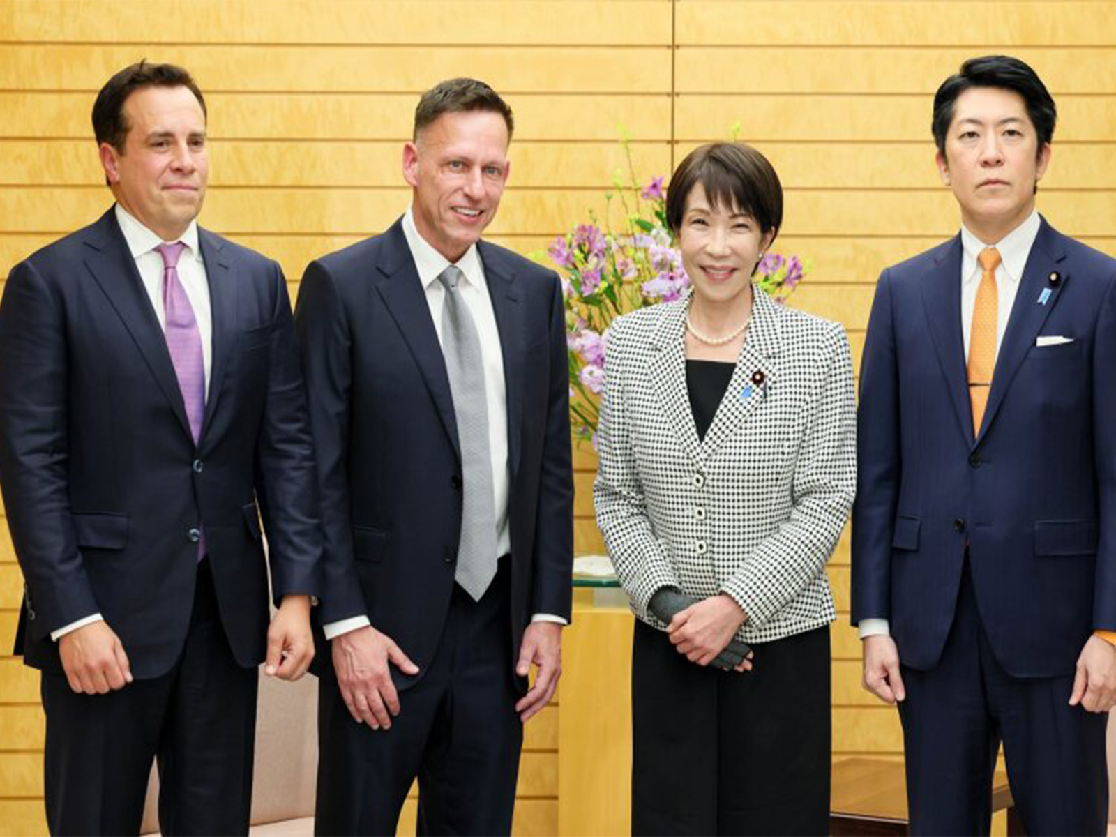 Japan PM Takaichi holds talks with Palantir's Peter Thiel (Photo- X@