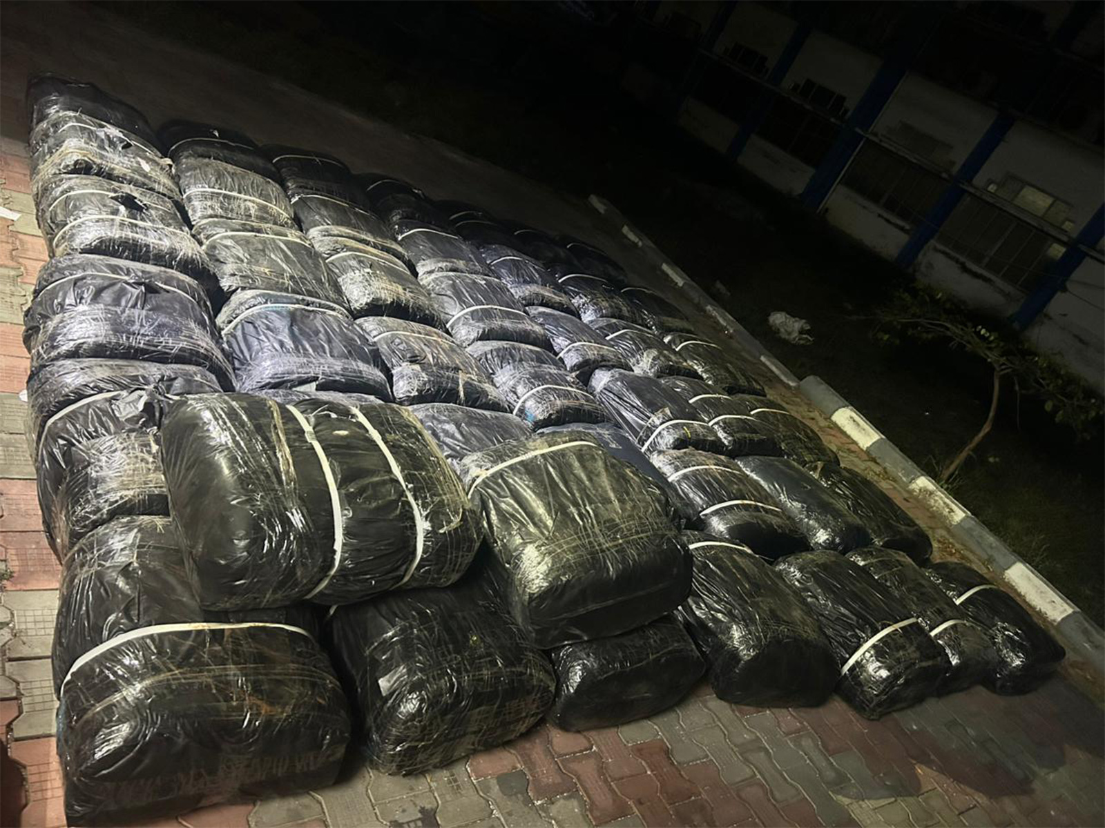 Seized Beedi Leaves by Q Branch Police (Photo/Q Branch Police)