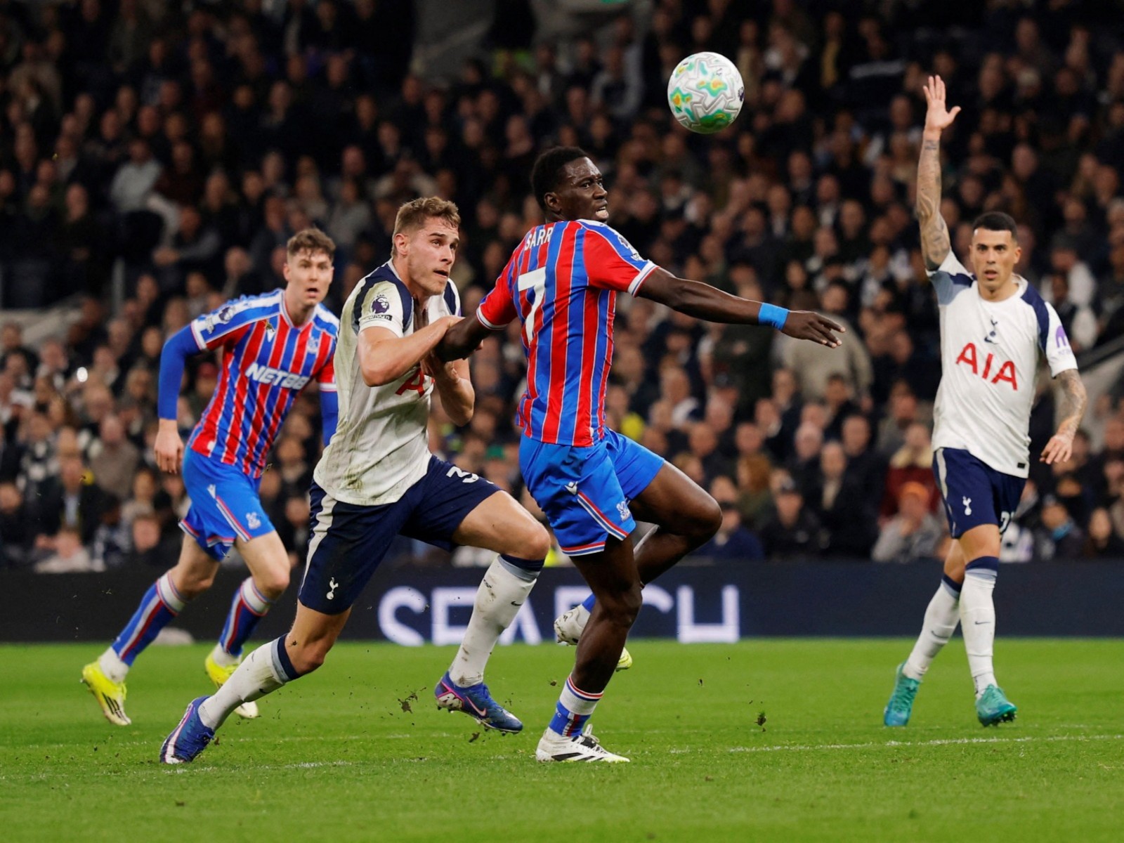 Tottenham Hotspur vs Crystal Palace match in Premier League. (Photo/Reuters)