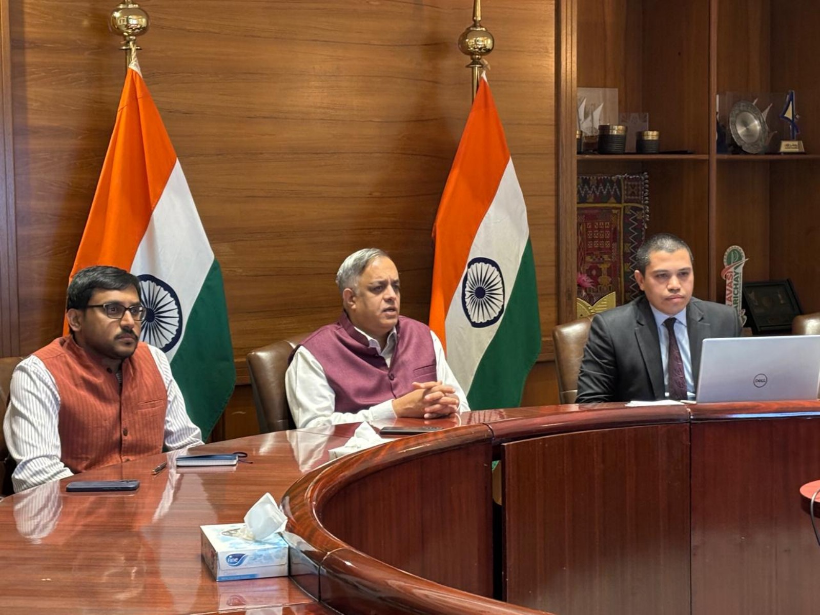 Indian Ambassador to Saudi Arabia, Suhel Ajaz Khan holds talks (Photo: X@IndianEmbRiyadh)