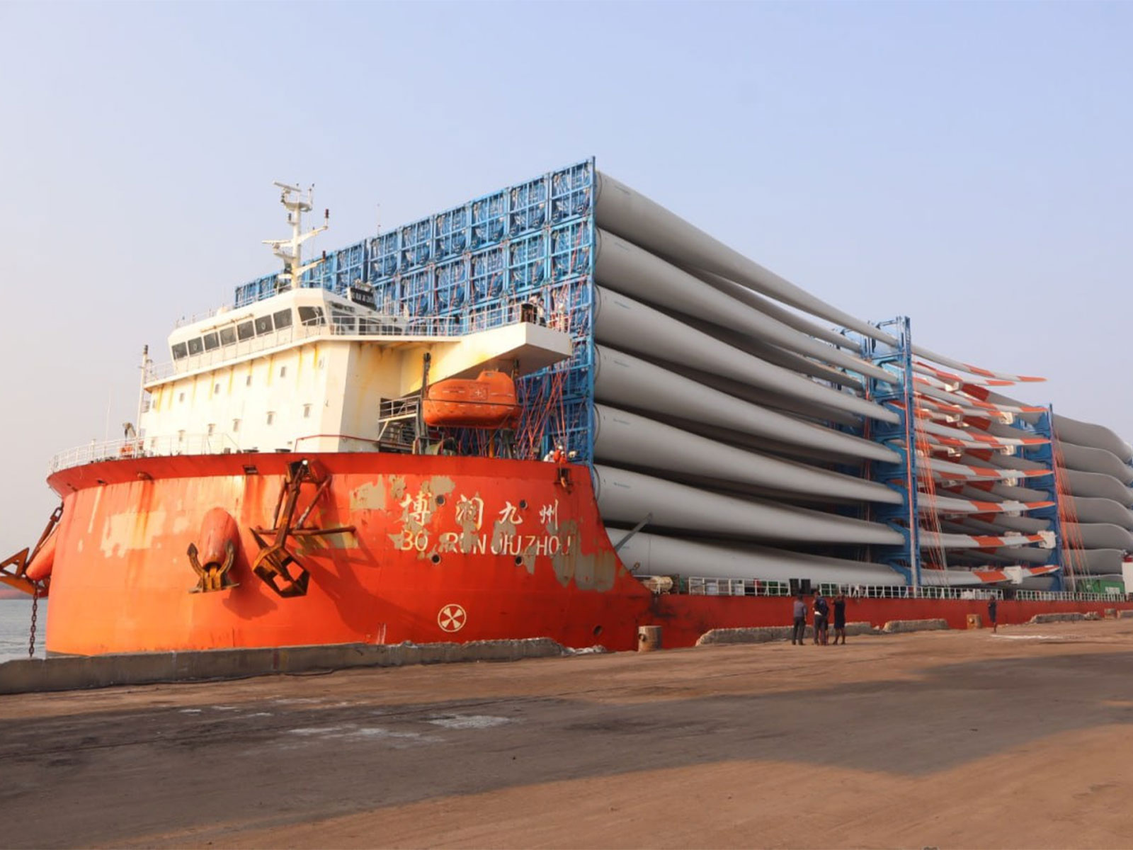 VOC Port handles 147 windmill blades from a single vessel, the highest in India (Photo/VOC Port) 