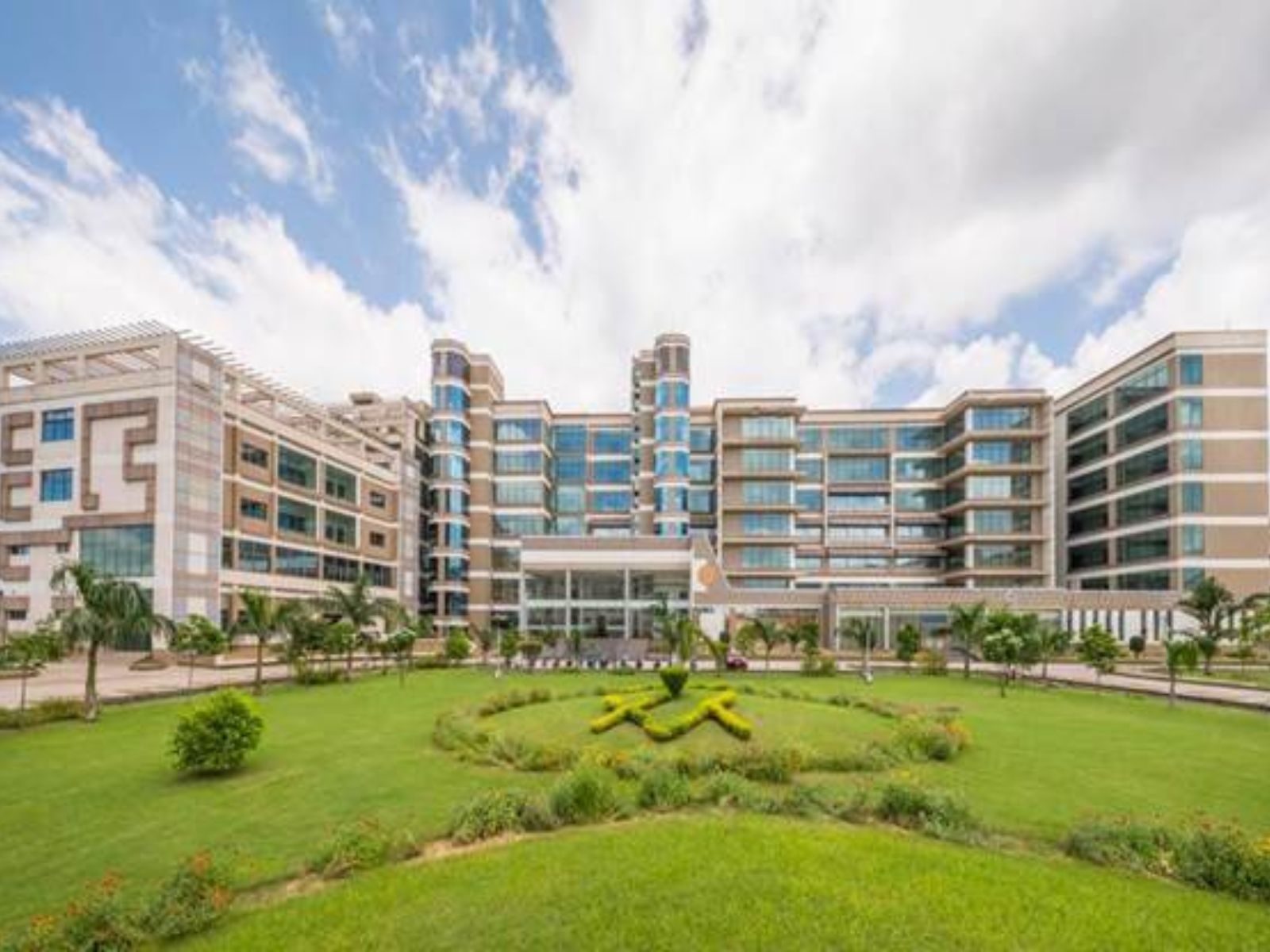 No Pause Required. XLRI Opens Admissions for Blended PGDM Programs in Business Management, Human Resource Management, and Finance