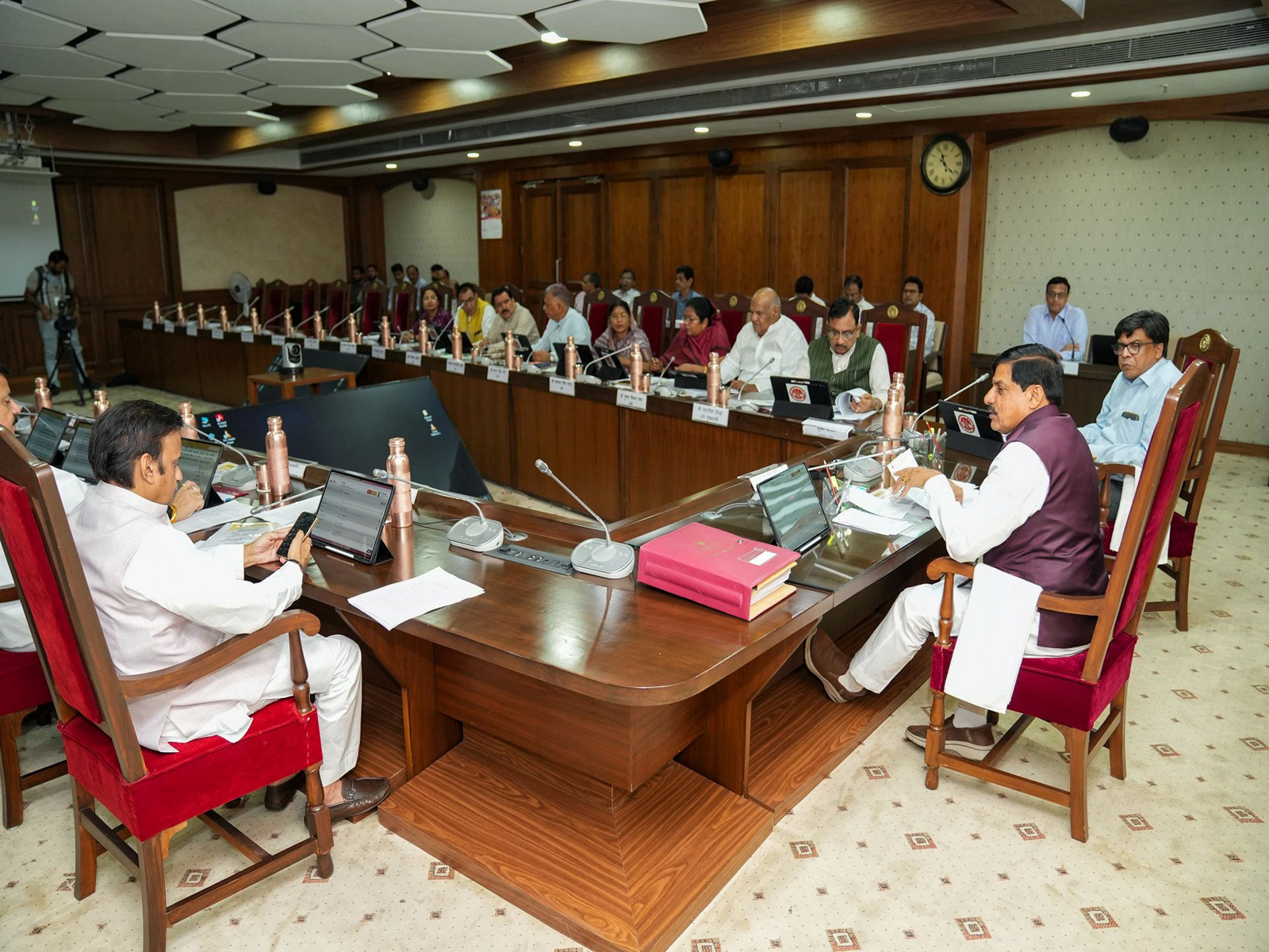 MP CM Mohan Yadav is chairing the cabinet meeting (Photo/ X @DrMohanYadav51)