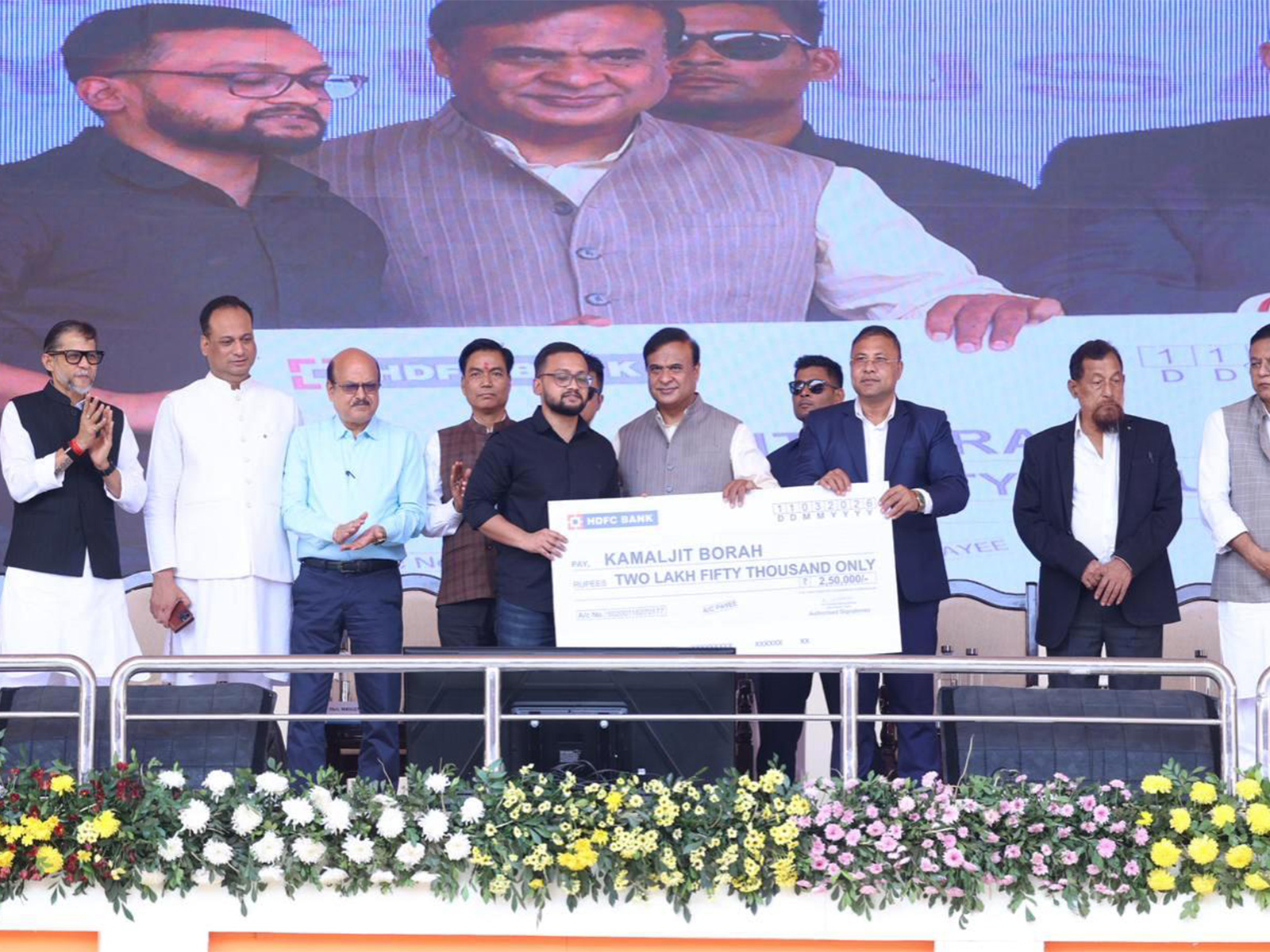 Assam CM Dr Himanta Biswa Sarma distributes second tranche of funds under Atmanirbhar Asom Abhijan 1.0 (Photo/ANI)