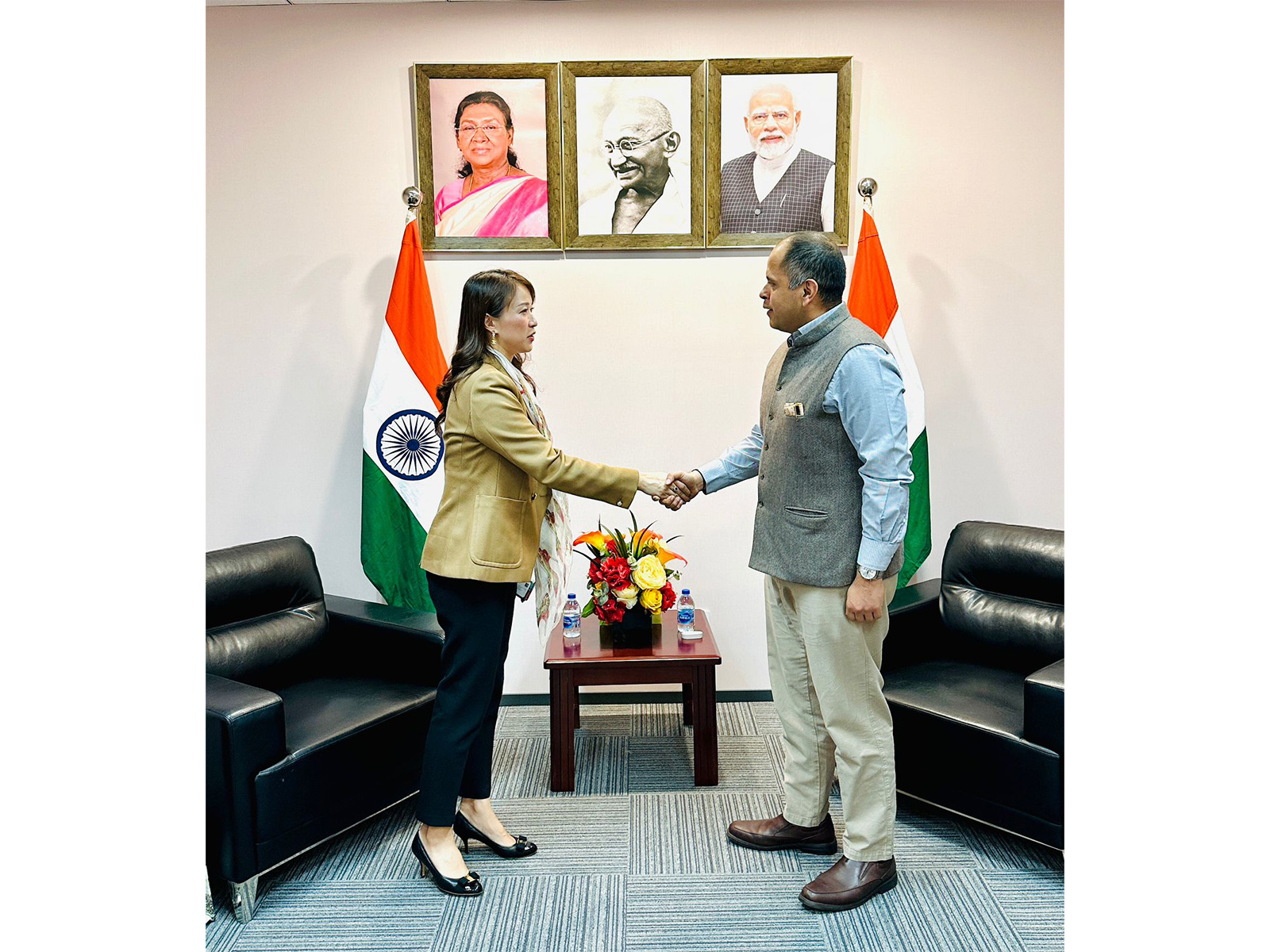 Consulate General of India in Shanghai Pratik Mathur on Thursday met Carrie Suen, Vice President and Head of Global Affairs and Strategic Development of Ant Group (Image: X/@IndiaInShanghai)