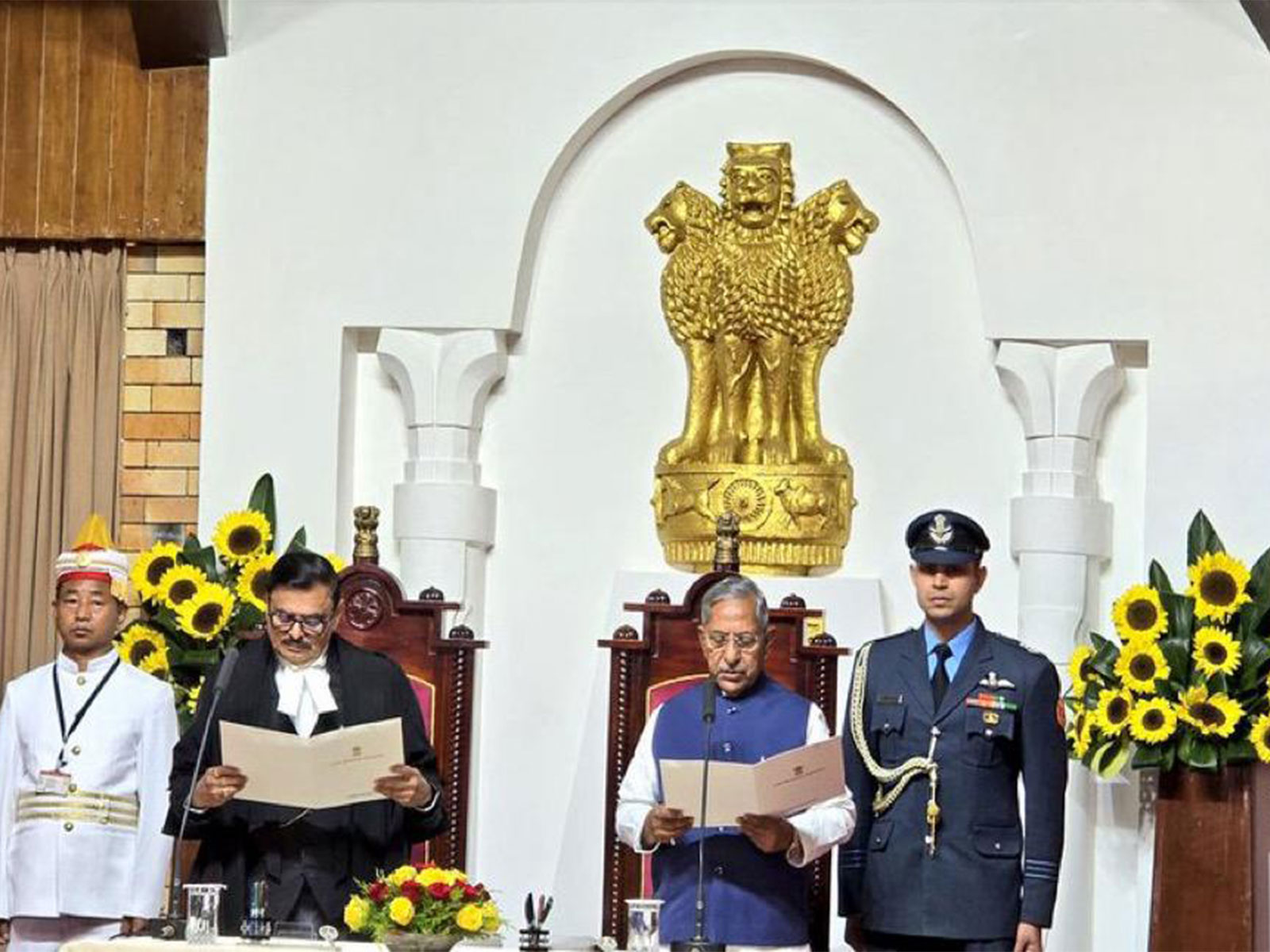 Nand Kishore Yadav sworn in as 23rd Governor of Nagaland (Photo/Xjacob_zhimom) 