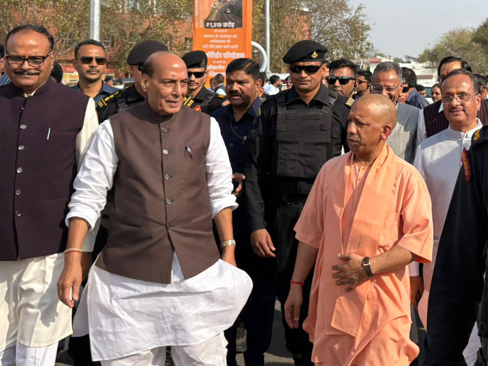 Defence Minister Rajnath Singh and Uttar Pradesh CM Yogi Adityanath (File Photo/ANI)