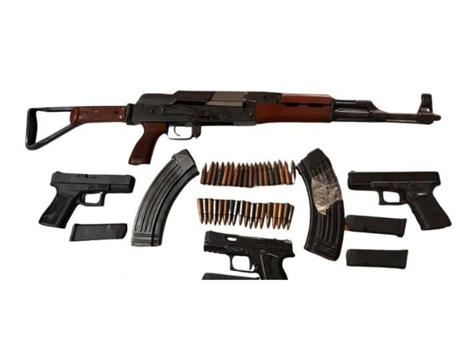 Recovered arms (Photo/x/@DGPPunjabPolice)