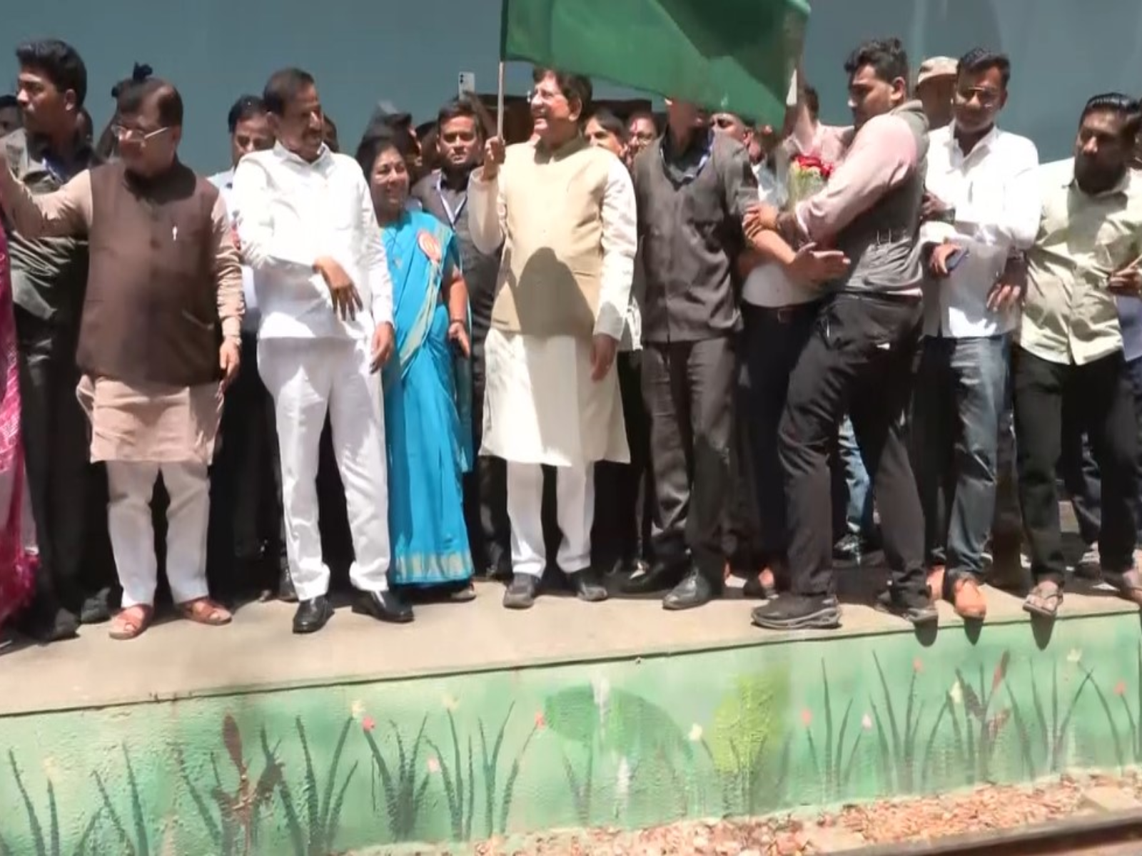 Piyush Goyal relaunches iconic Van Rani toy train (Photo/ANI) 