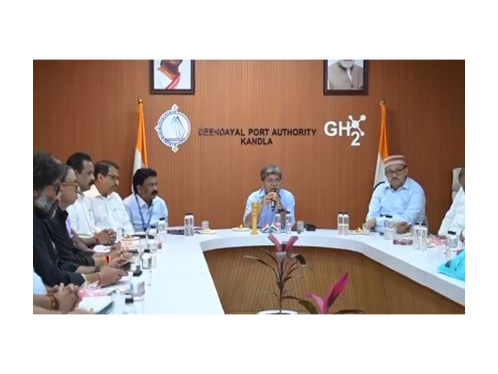  Deendayal Port Authority Chairman Sushil Kumar Singh chairs Trade Meet. (Photo/DeendayalPortAuthority)