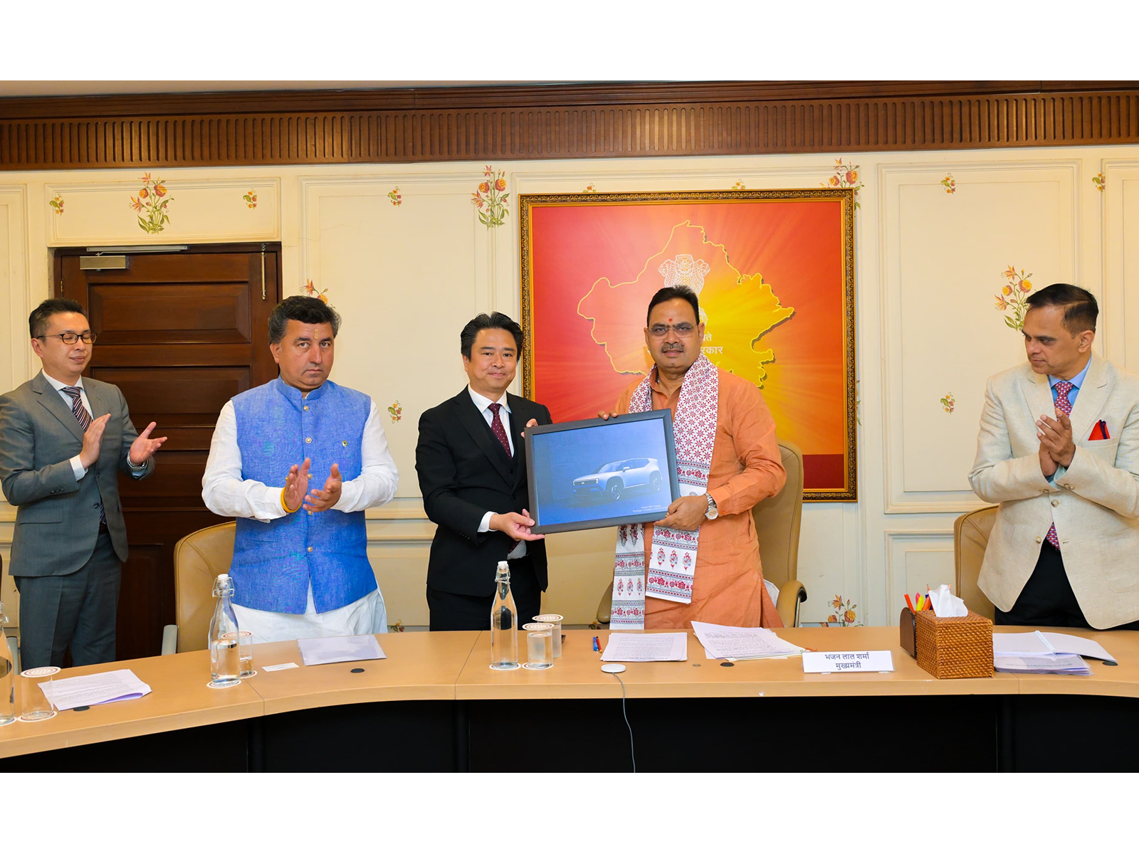 Rajasthan CM Bhajanlal Sharma meeting Takashi Nakajima, President & CEO, Honda Cars India (Photo/@BhajanlalBjp)