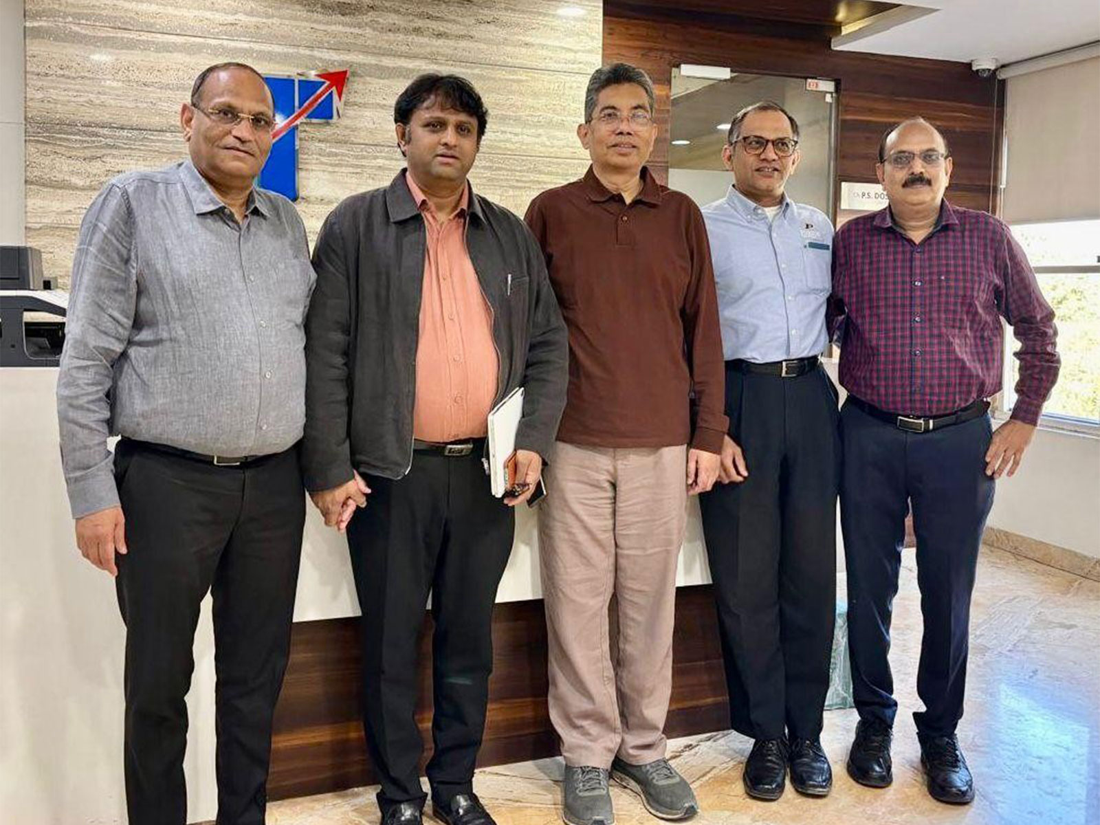 Mr. Parsmal Doshi, Mr Prasad Kiran Thakur, Mr Nandan Vinayak Rao Kundetkar, Mr Manoj S Patankar, Mr Dhanpal Doshi