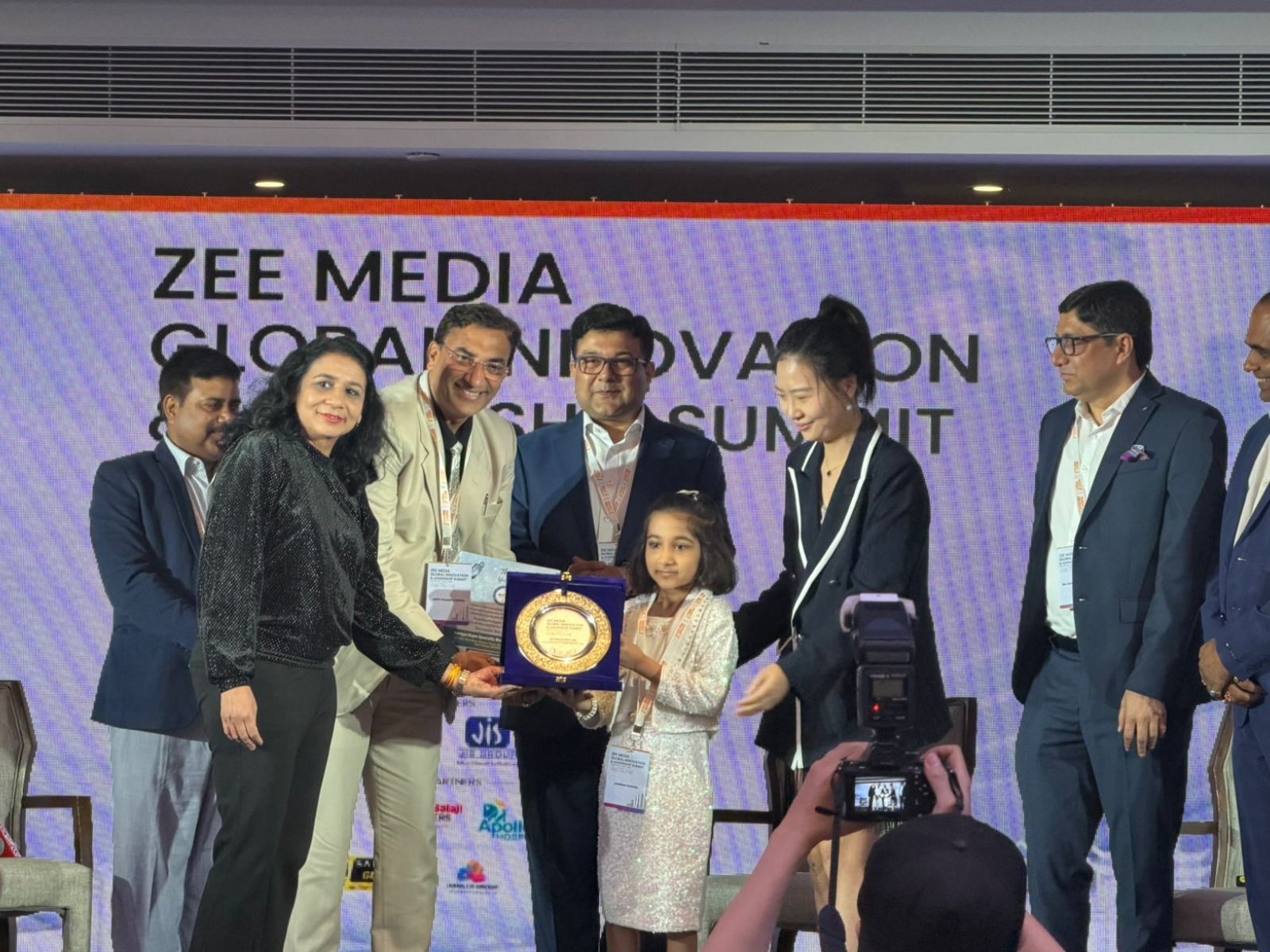 Indian Homeopathic Physician Dr. Arpit Chopra Jain Honoured at International Summit in China