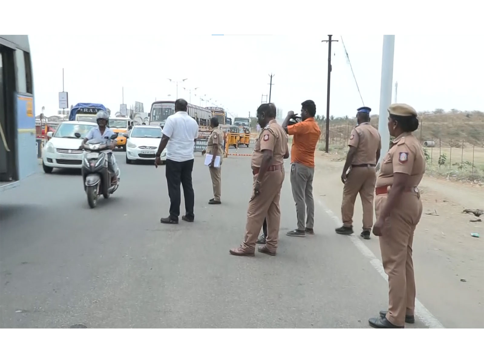 Checks intensify on National Highways in view of MCC enforcement ahead of Tamil Nadu legislative assembly elections (Photo/ANI)