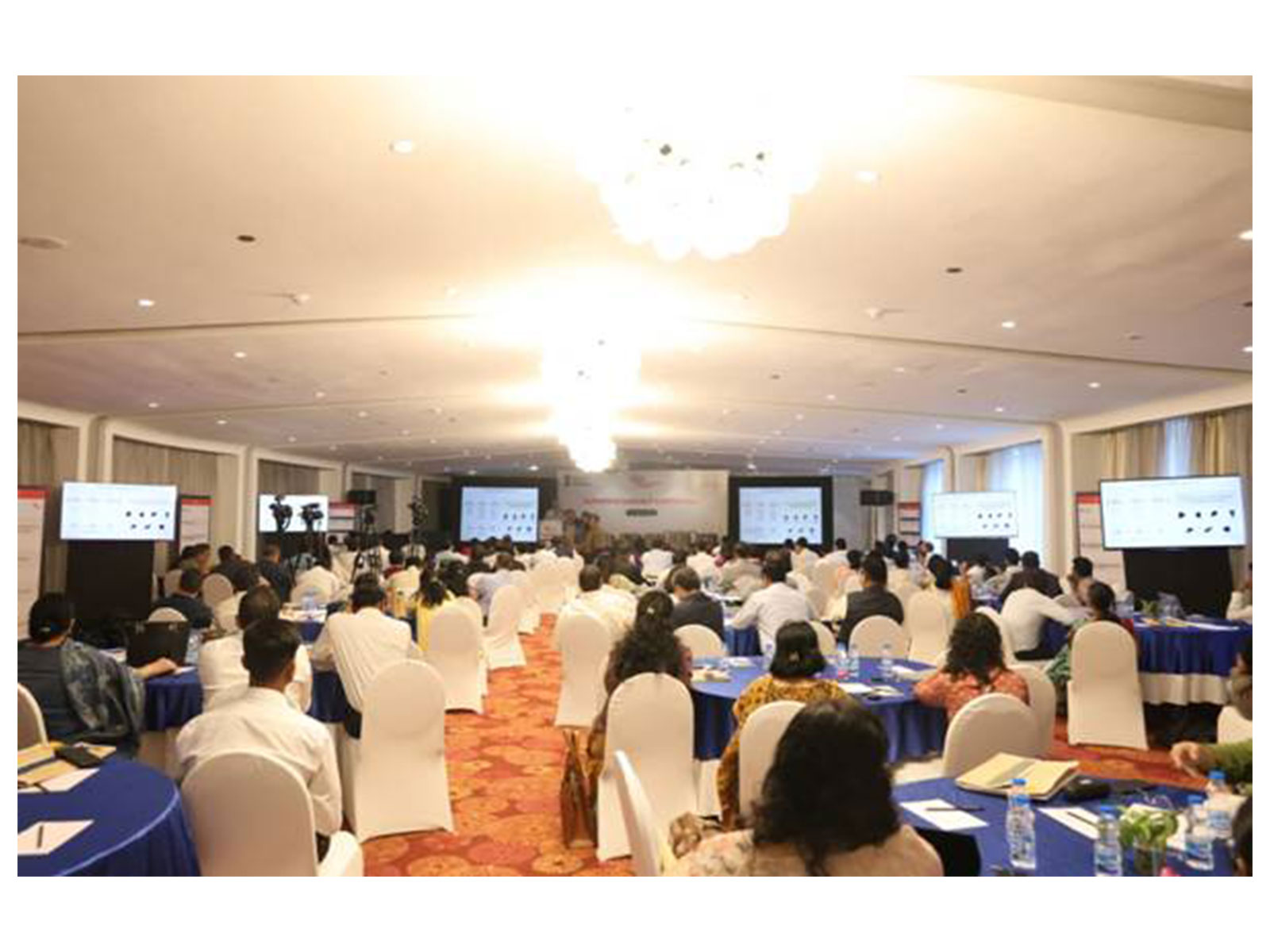 Health Ministry convenes 'Suraksha Sankalp Karyashala' to  strengthen district-level response to HIV/AIDS (Photo/PIB)