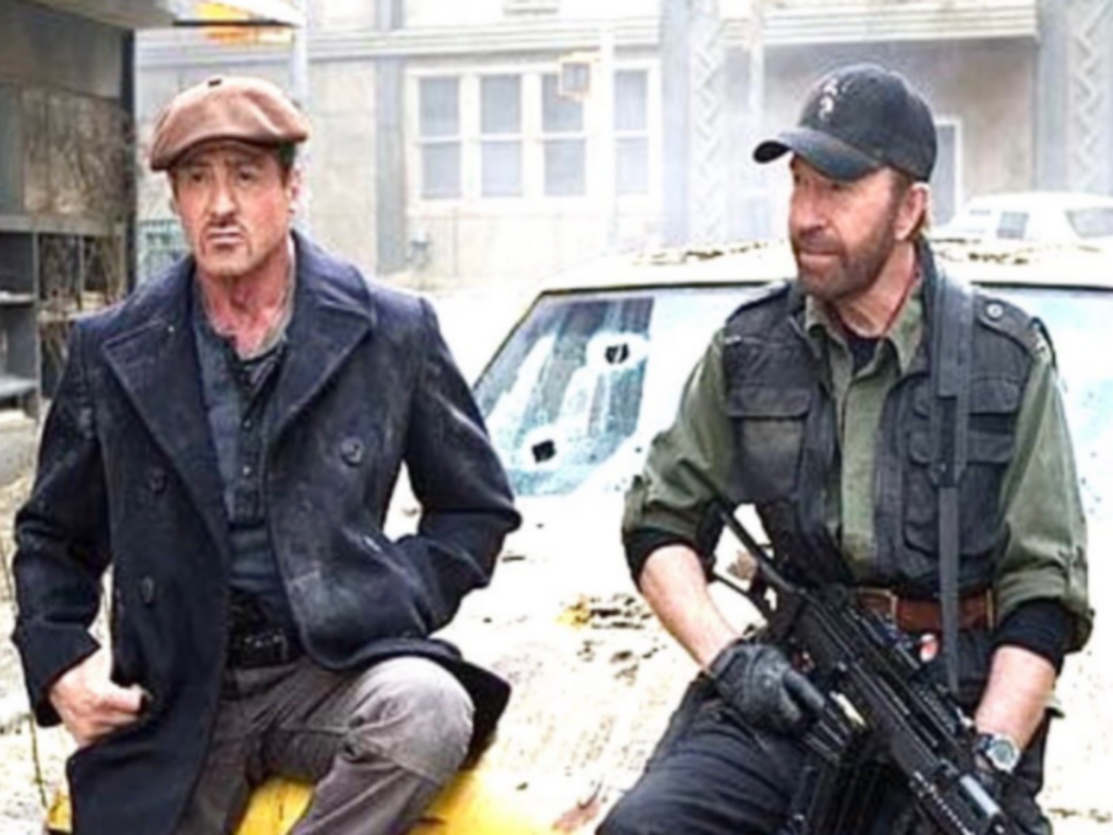 Syllvester Stallone and Chuck Norris (Photo/Instagram@officialslystallone)