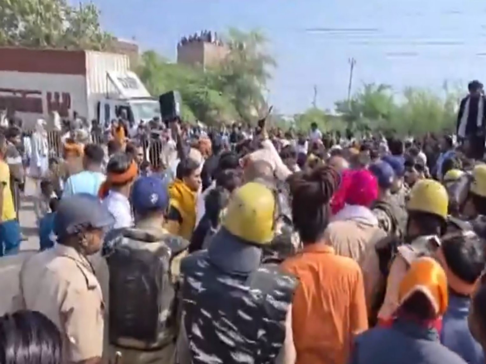 Local-Police clash in Kosi, Mathura  (Photo/ANI)