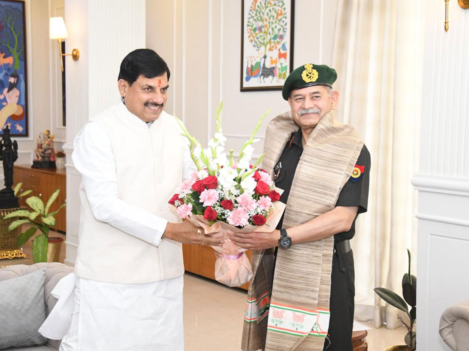 MP CM Mohan Yadav with Army Chief General Upendra Dwivedi (Photo/CMO)