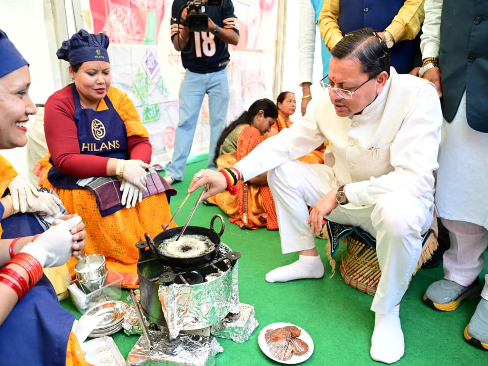 Uttarakhand CM Dhami interact with women in Dehradun (Photo/CMO)