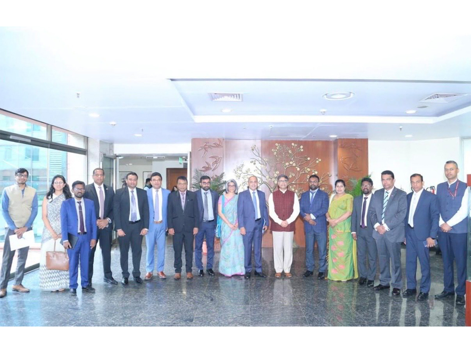 Foreign Secretary Vikram Misri with Sri Lankan delegation (Photo: X@MEAIndia)