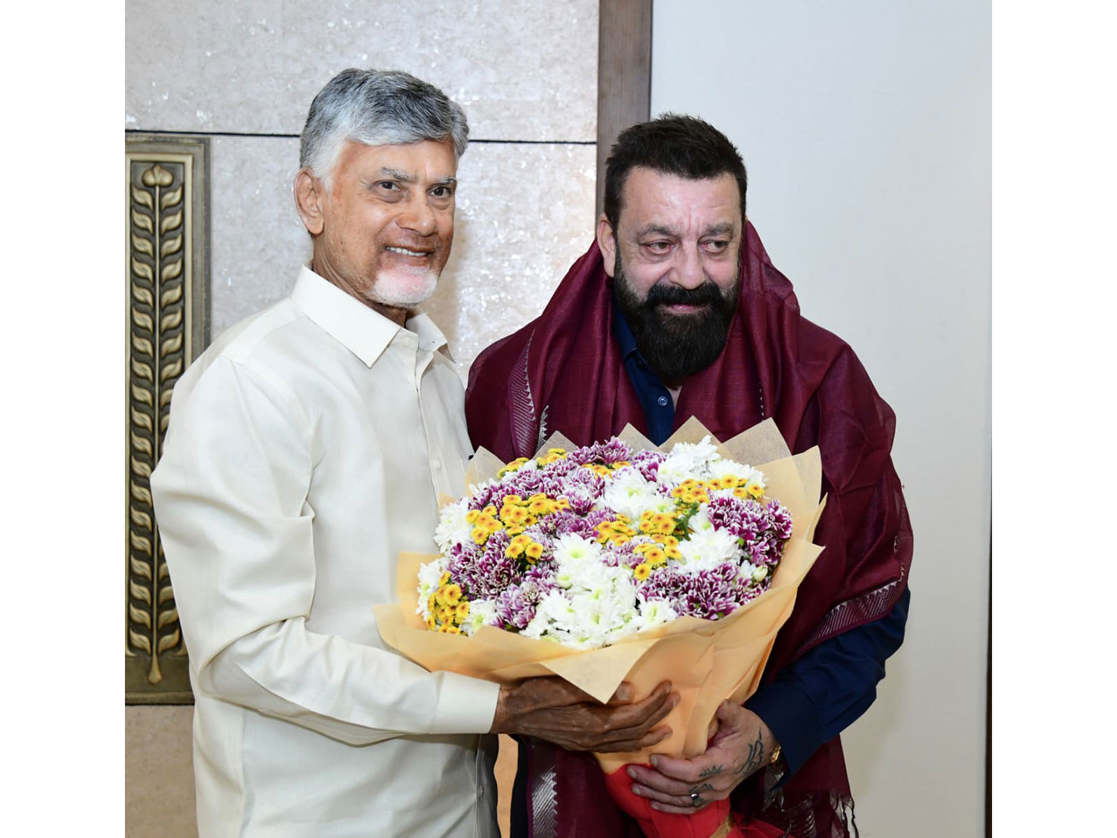 Sanjay Dutt with CM Chandrababu Naidu (Image source: AP CMO)