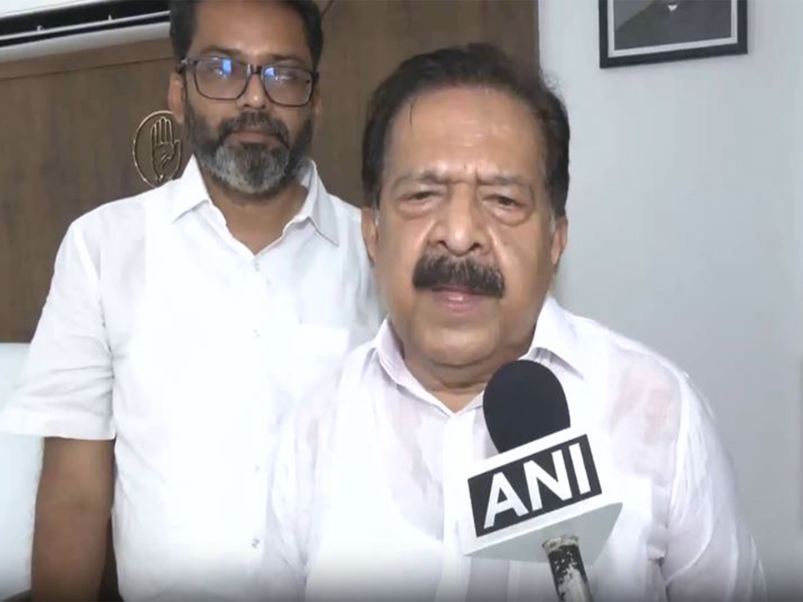 Congress leader Ramesh Chennithala (Photo/ANI)