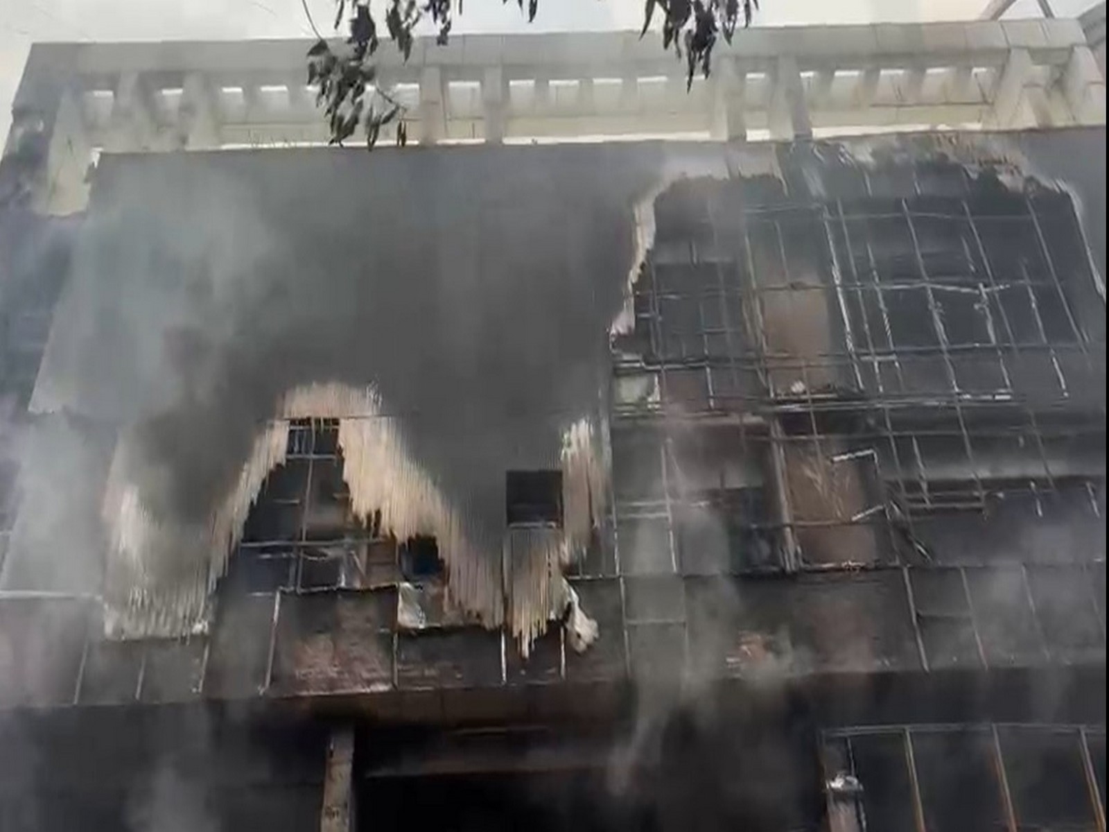 Fire broke out in a private building under Police Station 49 in Noida (Photo/ANI)