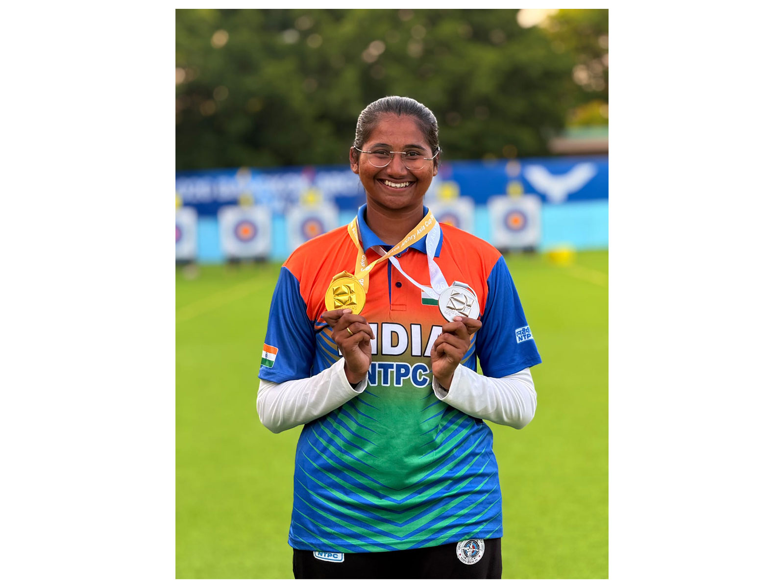 Tejal Salve with medals (Photo: Vijayi Bharat Foundation)