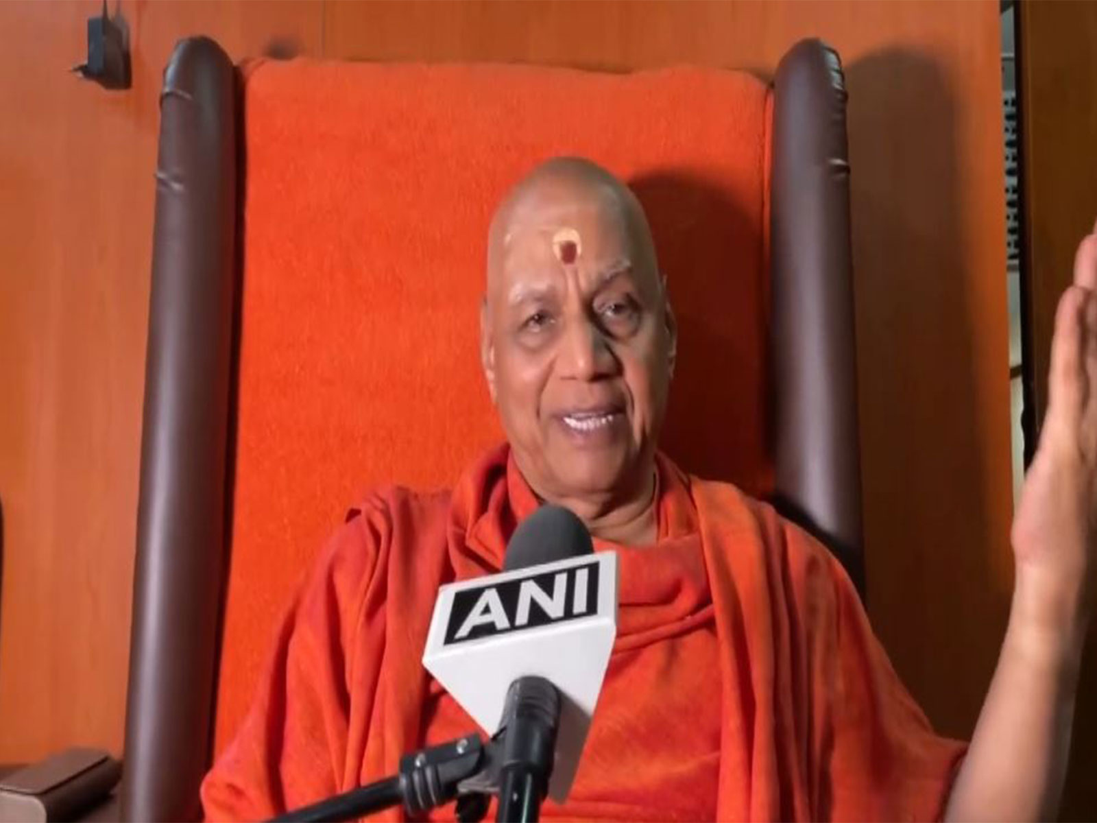 Founder of the Geeta Pariwar Swami Govind Dev Giri Ji Maharaj (Photo/ANI)