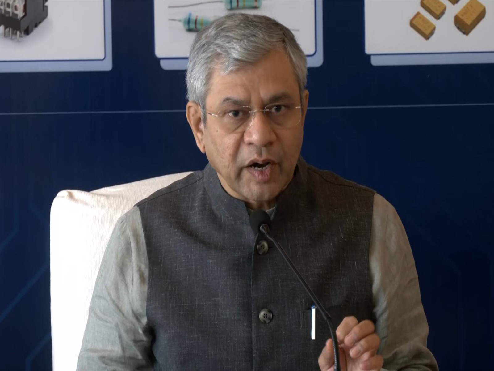 Union Minister for Electronics and IT Ashwini Vaishnaw (Photo/ANI)