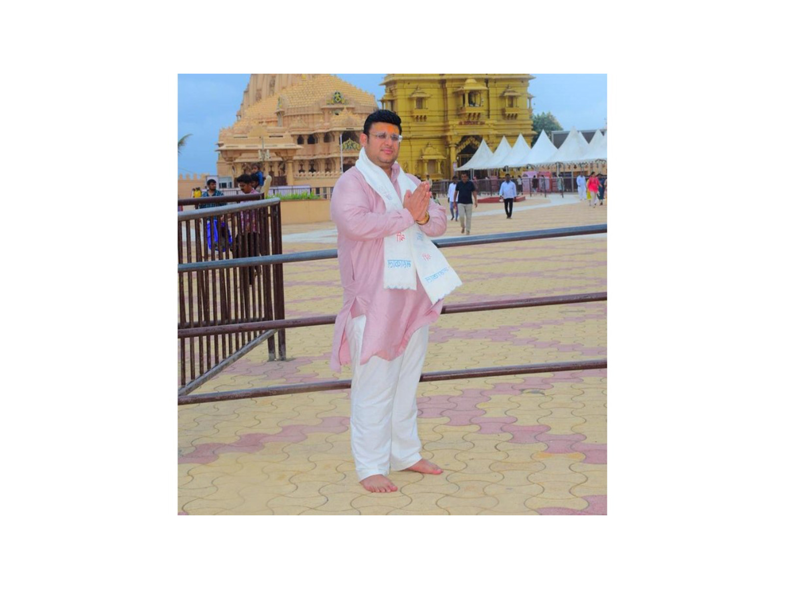 Jeevesh Sabharwal Offers Free Accommodation in Dubai for Travellers Stranded Amid Middle East Crisis